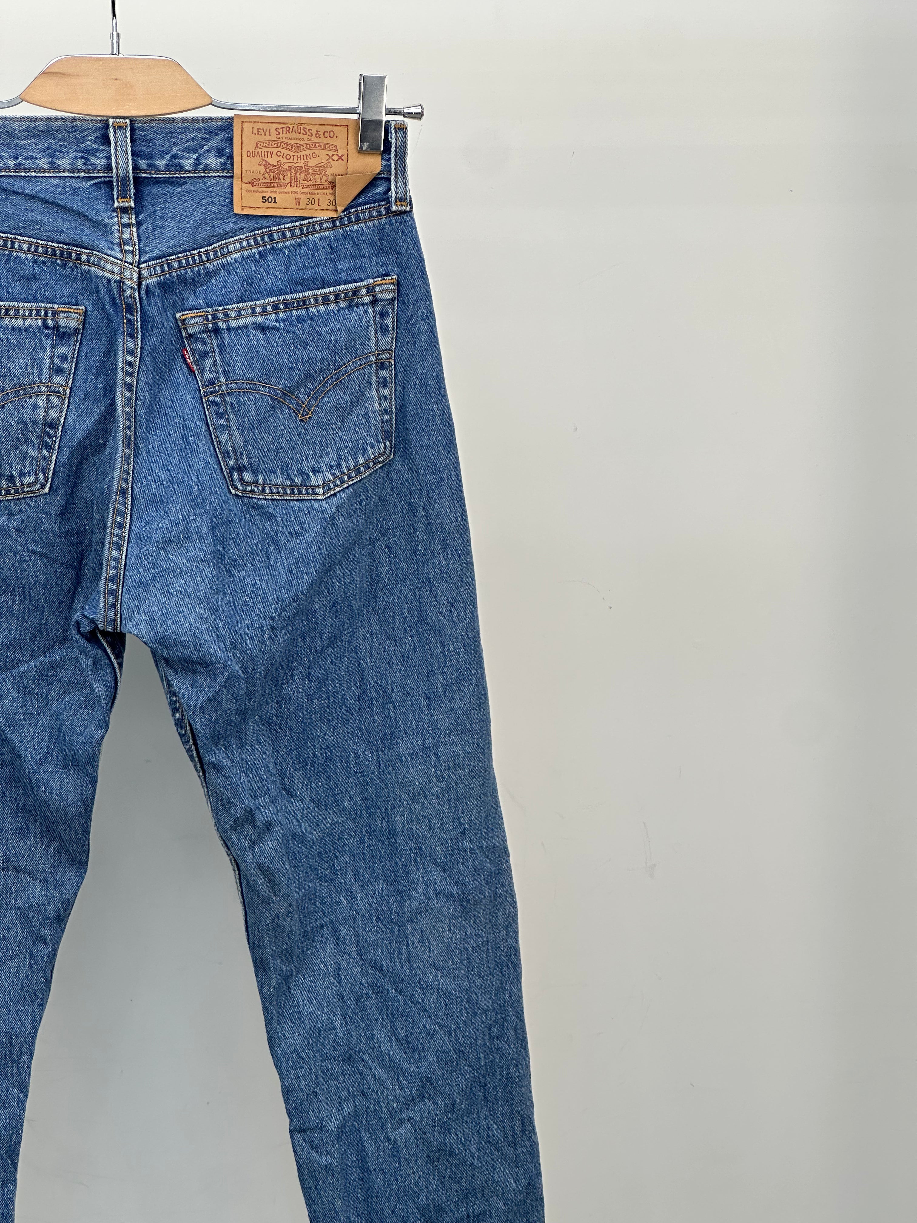 LEVI'S 501 REGULAR FIT TAGLIA: 44 ITA = W30 L30