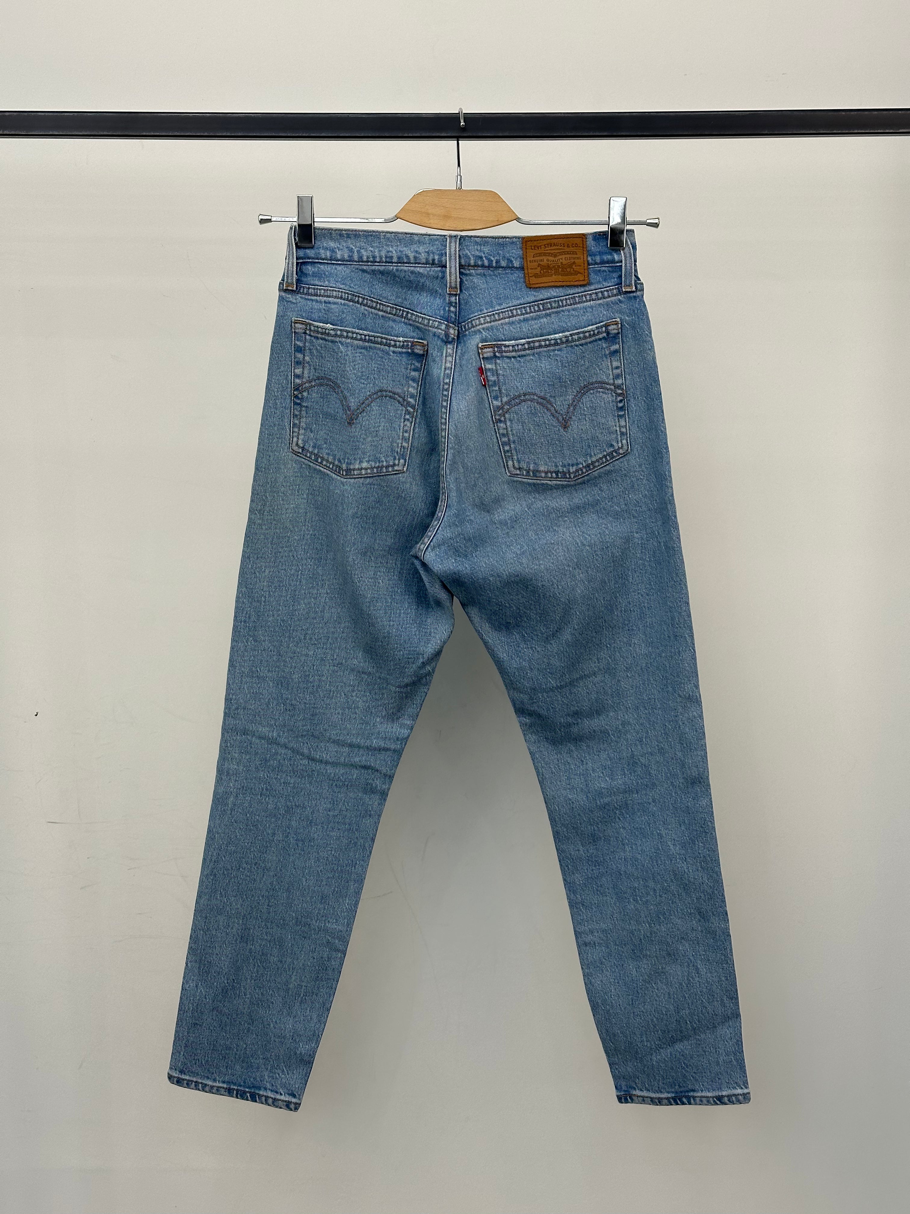 LEVI'S SLIM FIT TAGLIA: 42 ITA = W28