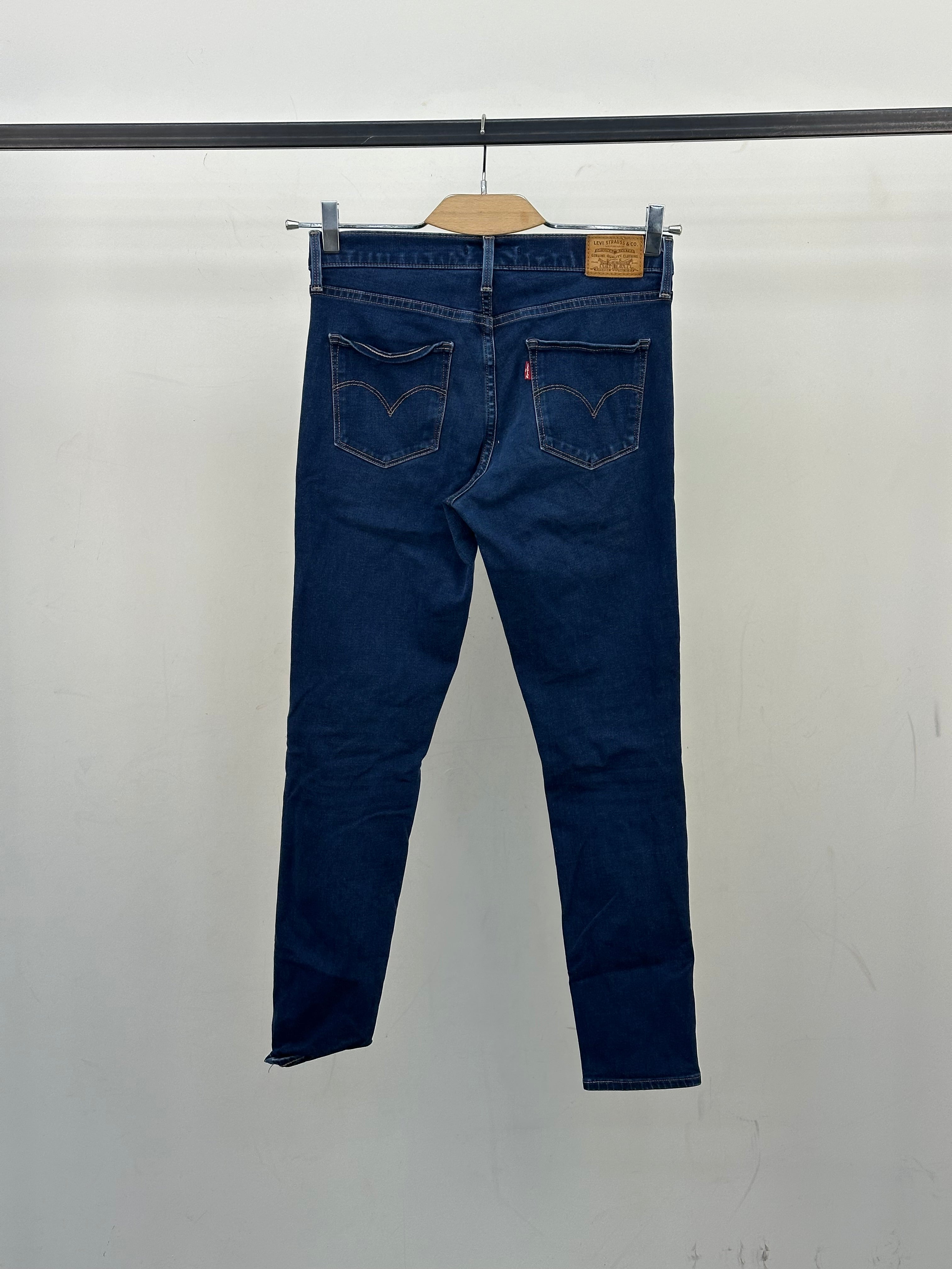 LEVI'S 311 SHAPING SKINNY FIT: 41 ITA = W27 L30