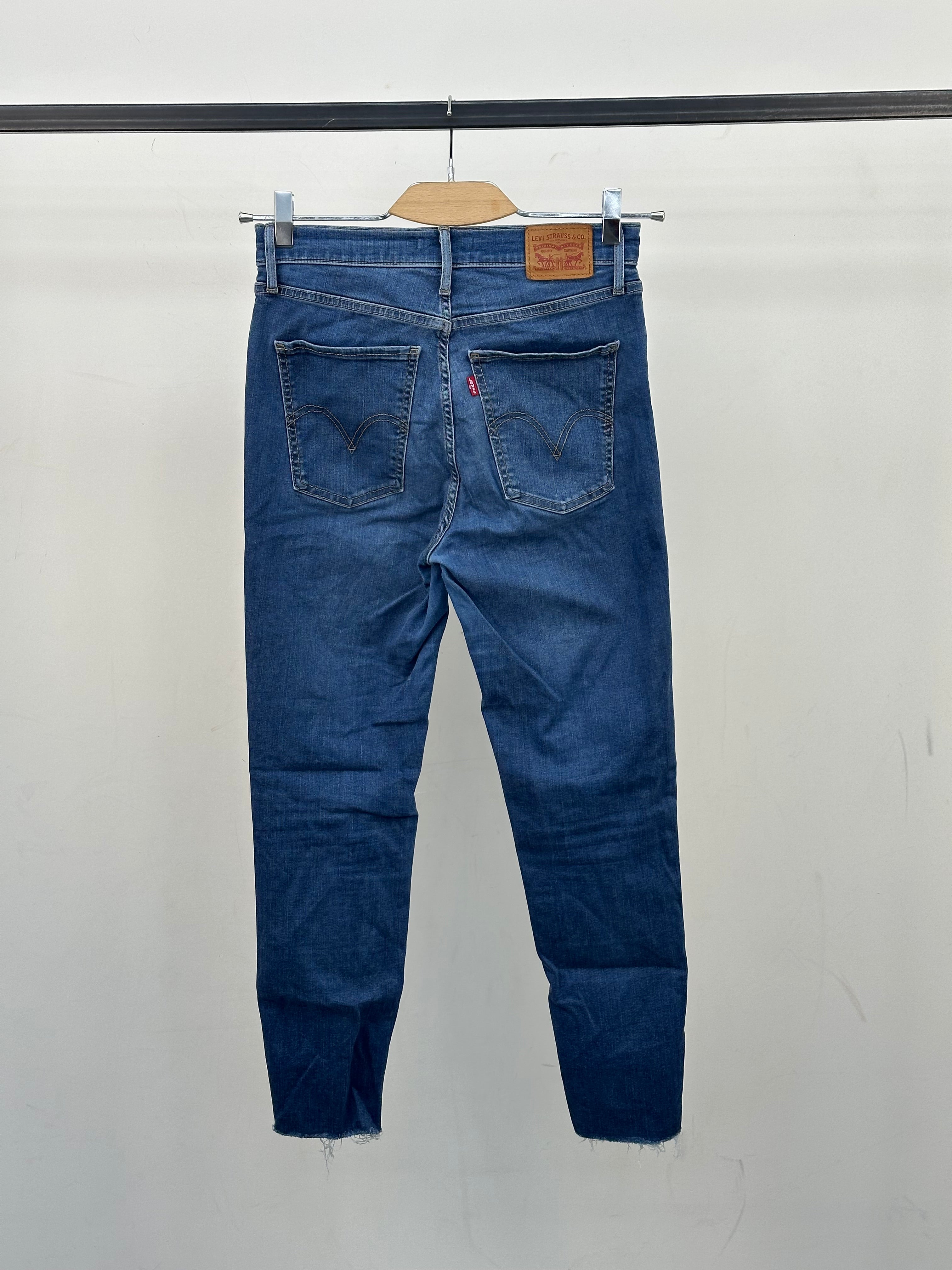 LEVI'S MILE HIGH SUPER SKINNY FIT: 42 ITA = W28 L30