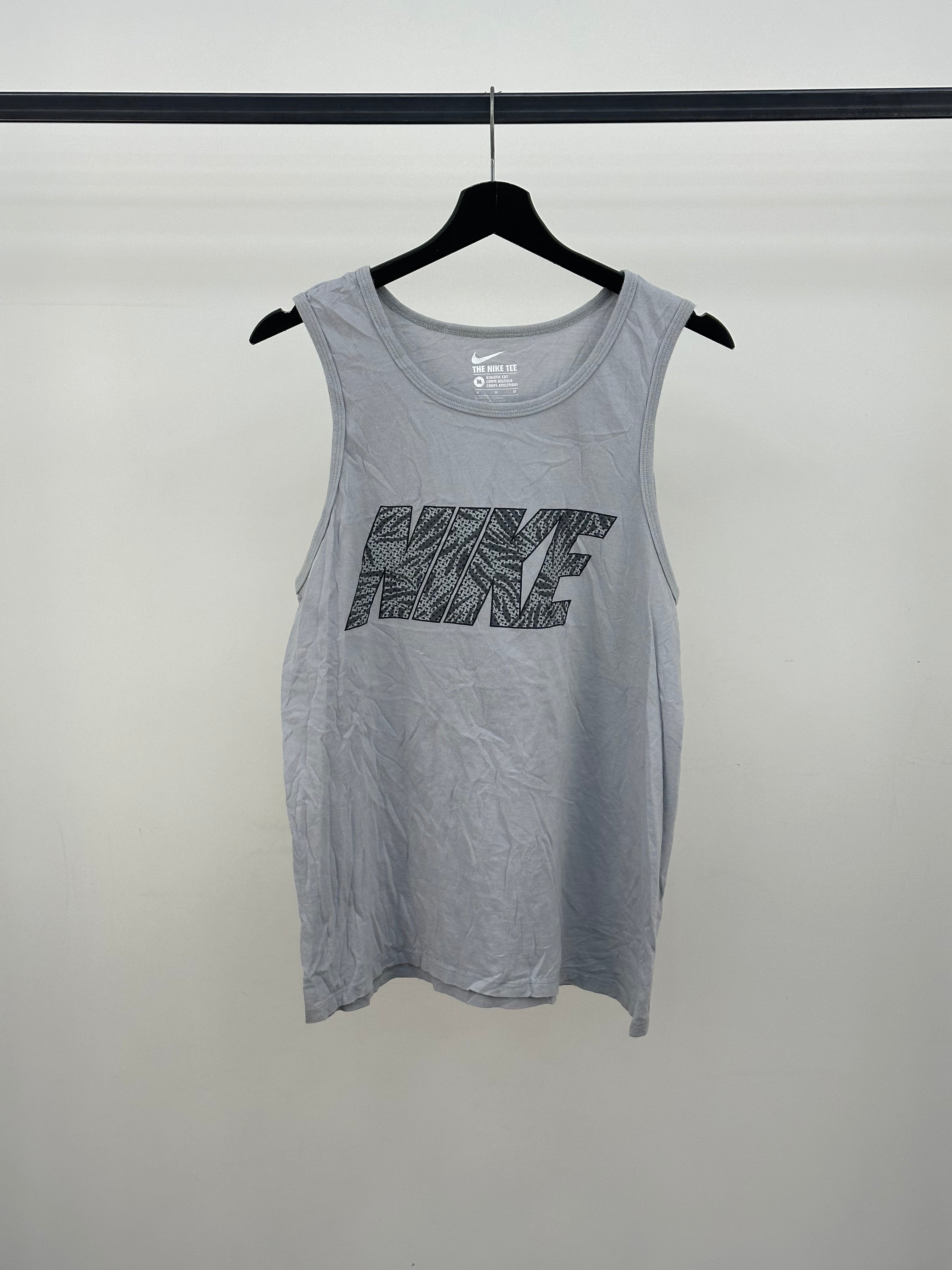 T-SHIRT NIKE TAGLIA: M