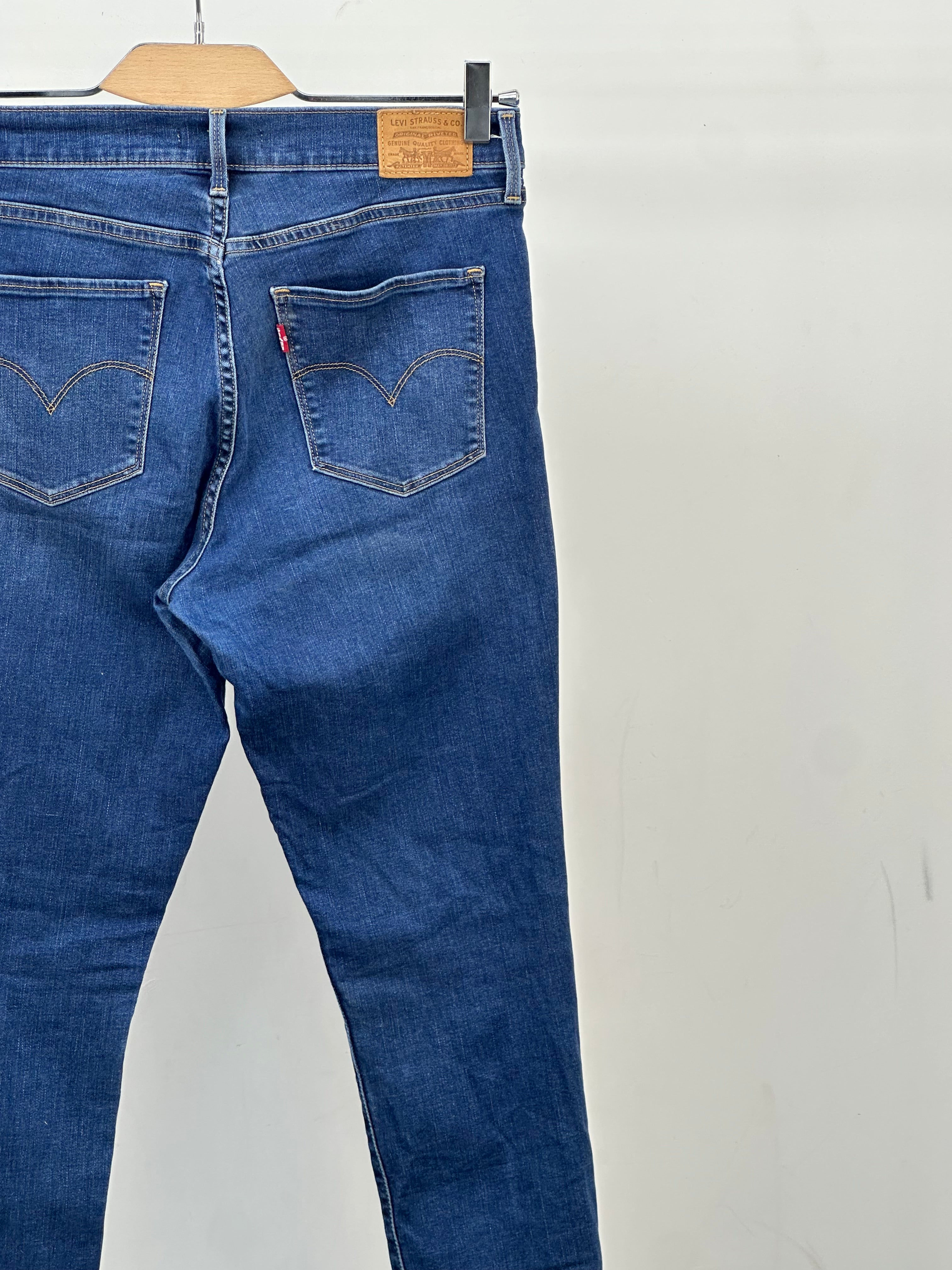 LEVI'S 311 SHAPING SKINNY TAGLIA: 44 ITA = W30 L30