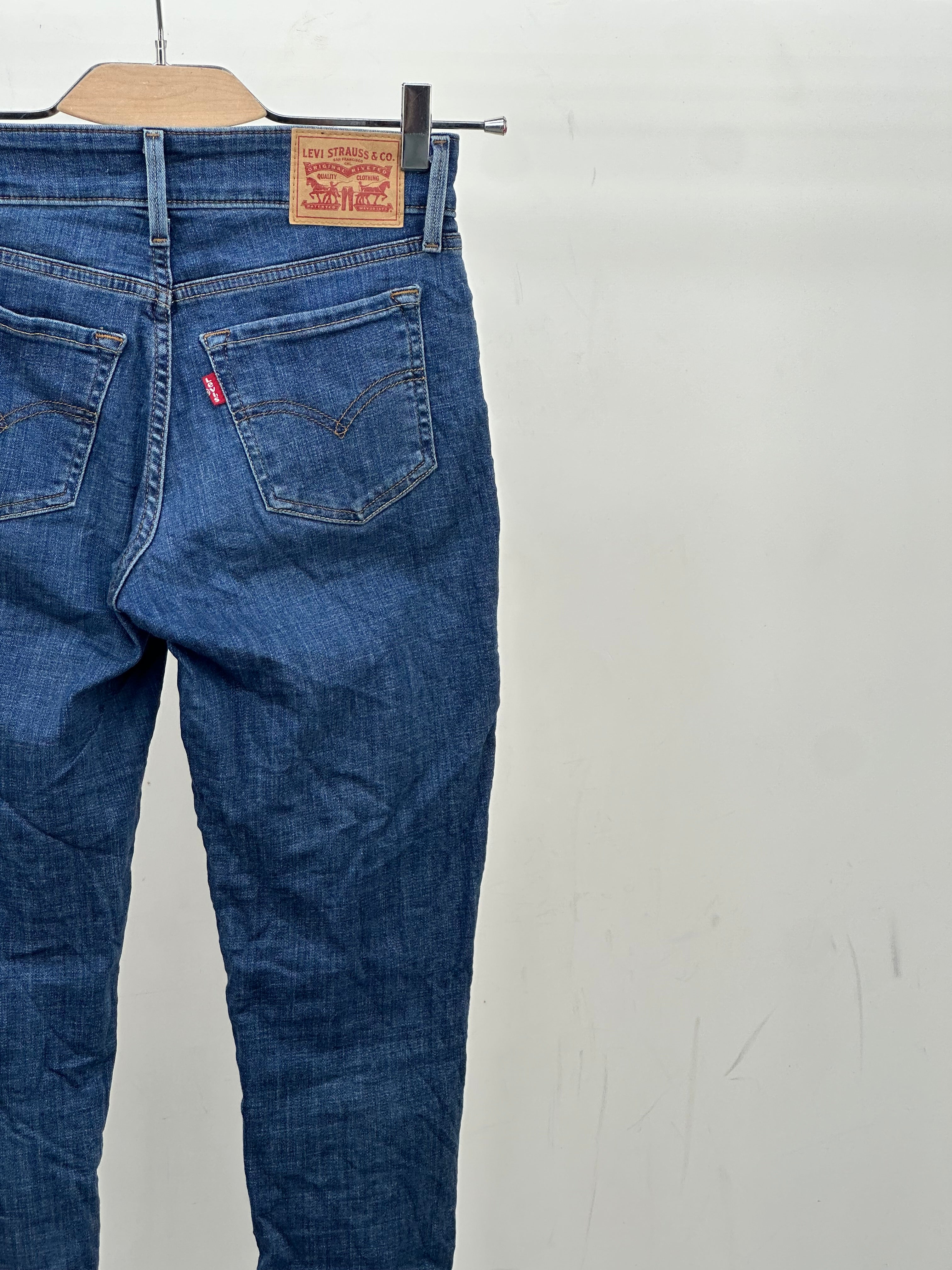 LEVI'S 711 SKINNY FIT TAGLIA: 39 ITA = W25 L28