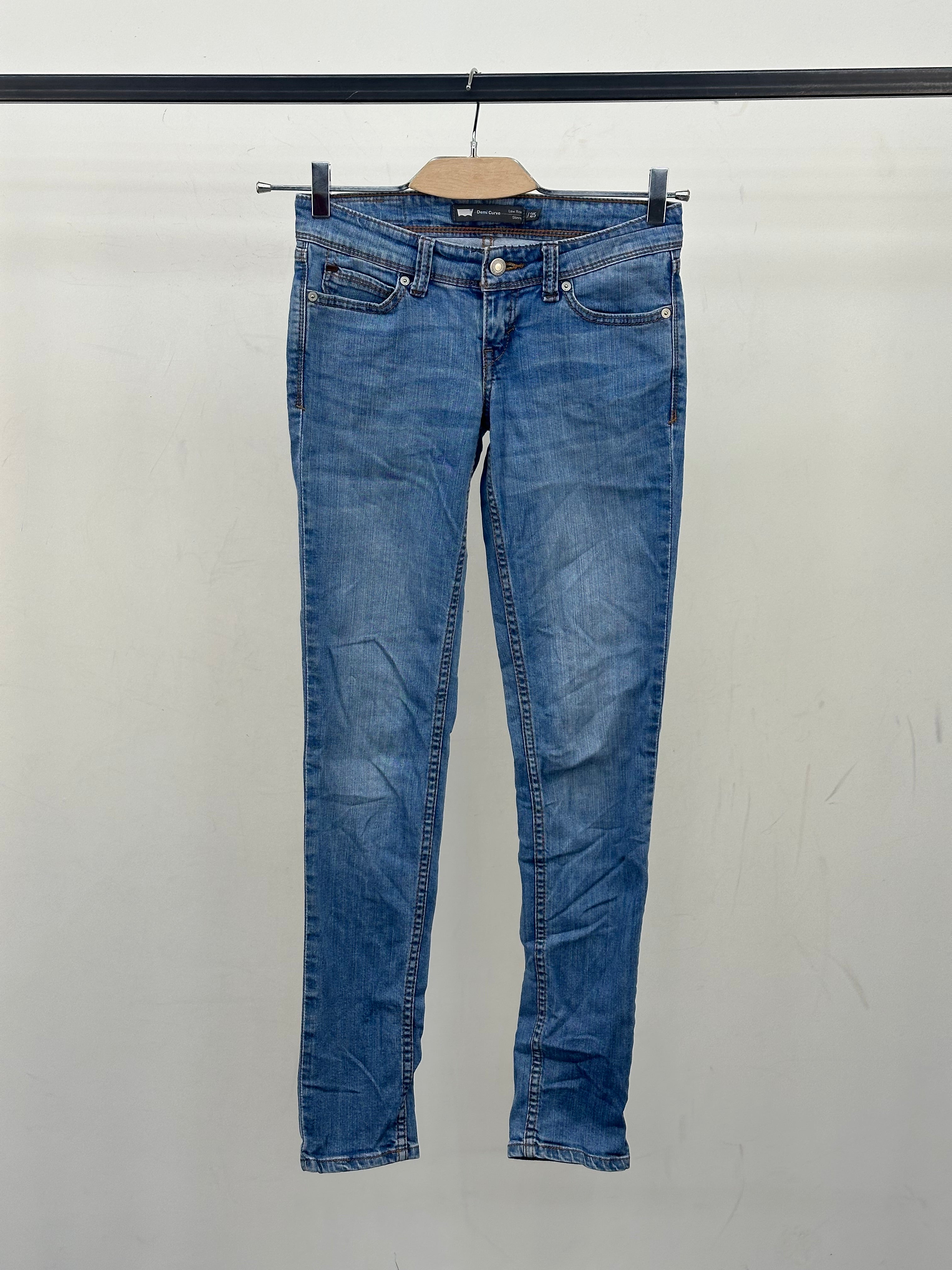 LEVI'S LOW RISE SKINNY FIT TAGLIA: 39 ITA = W25 L32