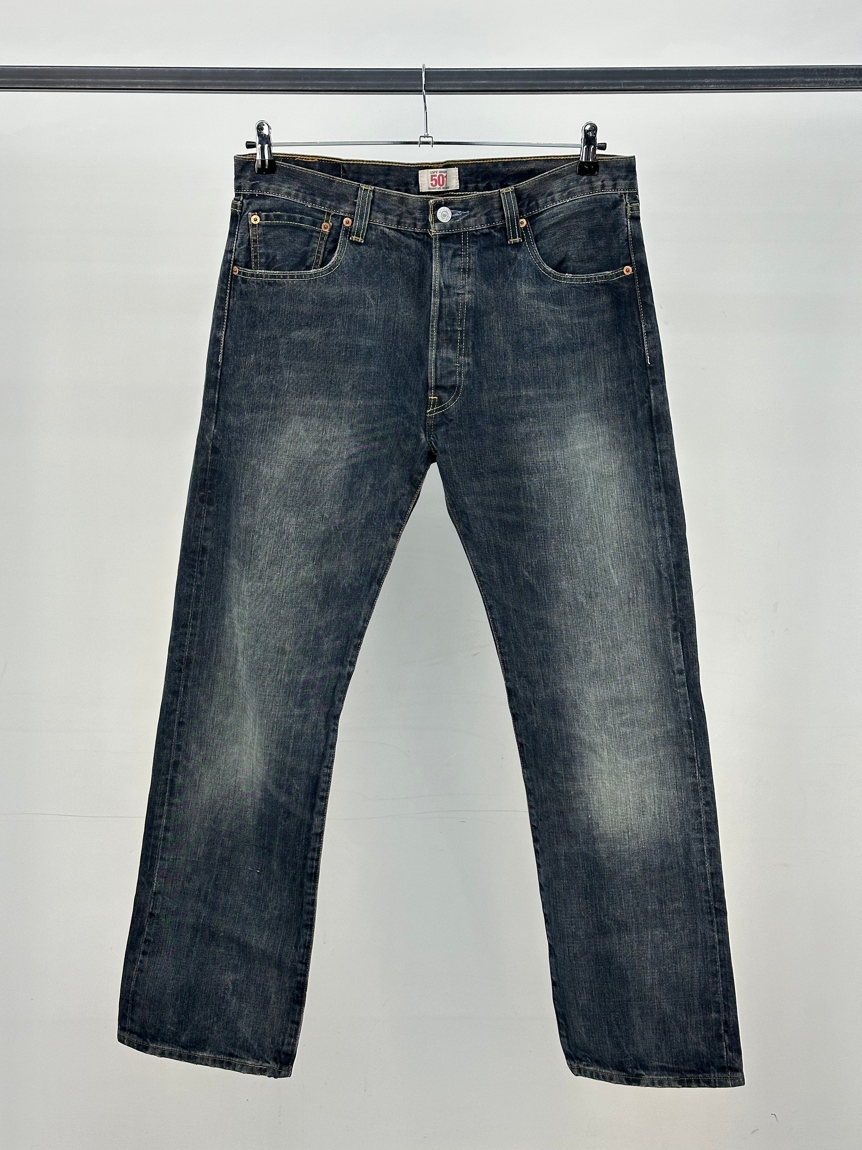 LEV'S 501 TAGLIA: 50 ITA = W32