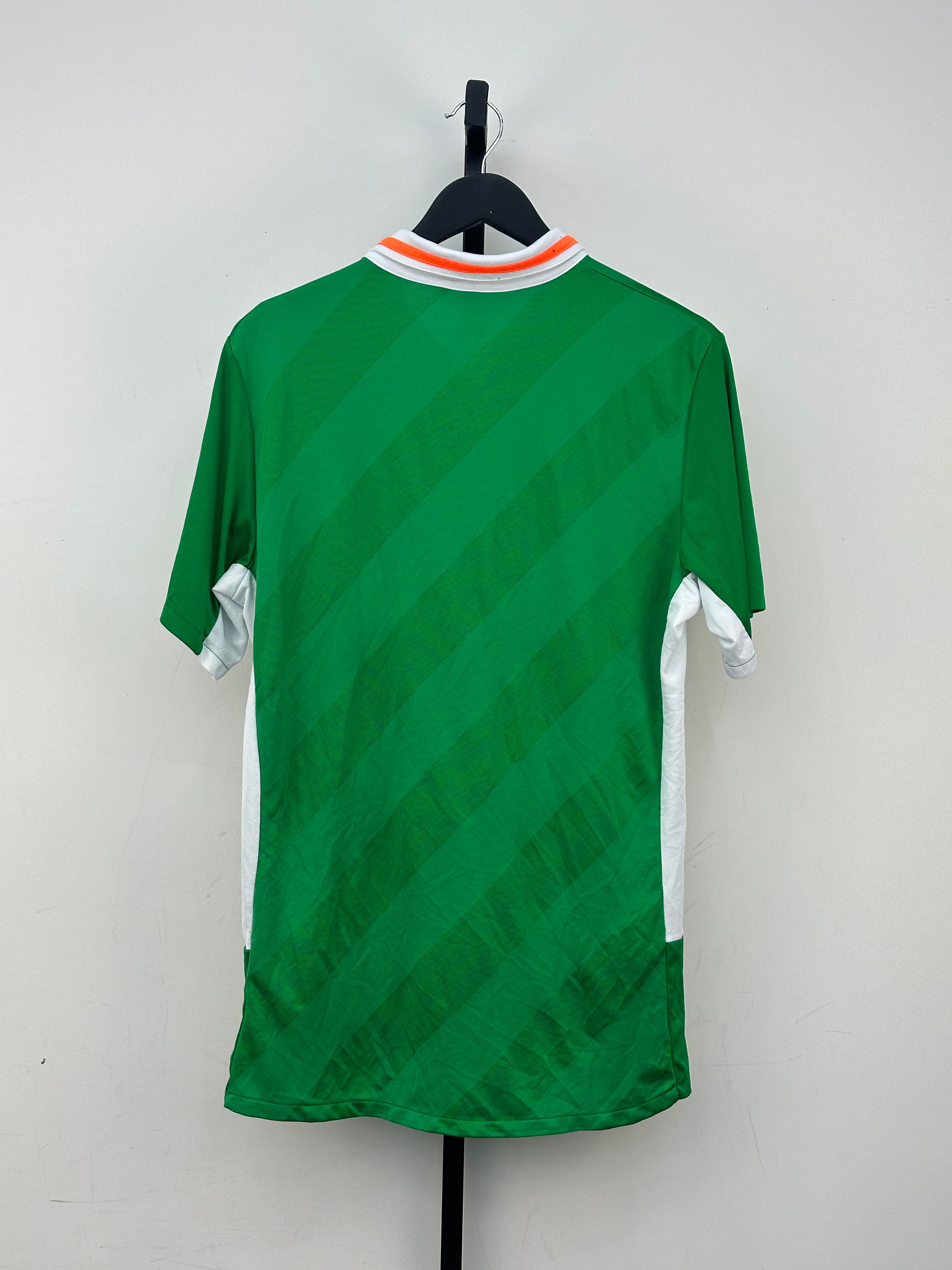 T-SHIRT IRELAND TAGLIA: XL