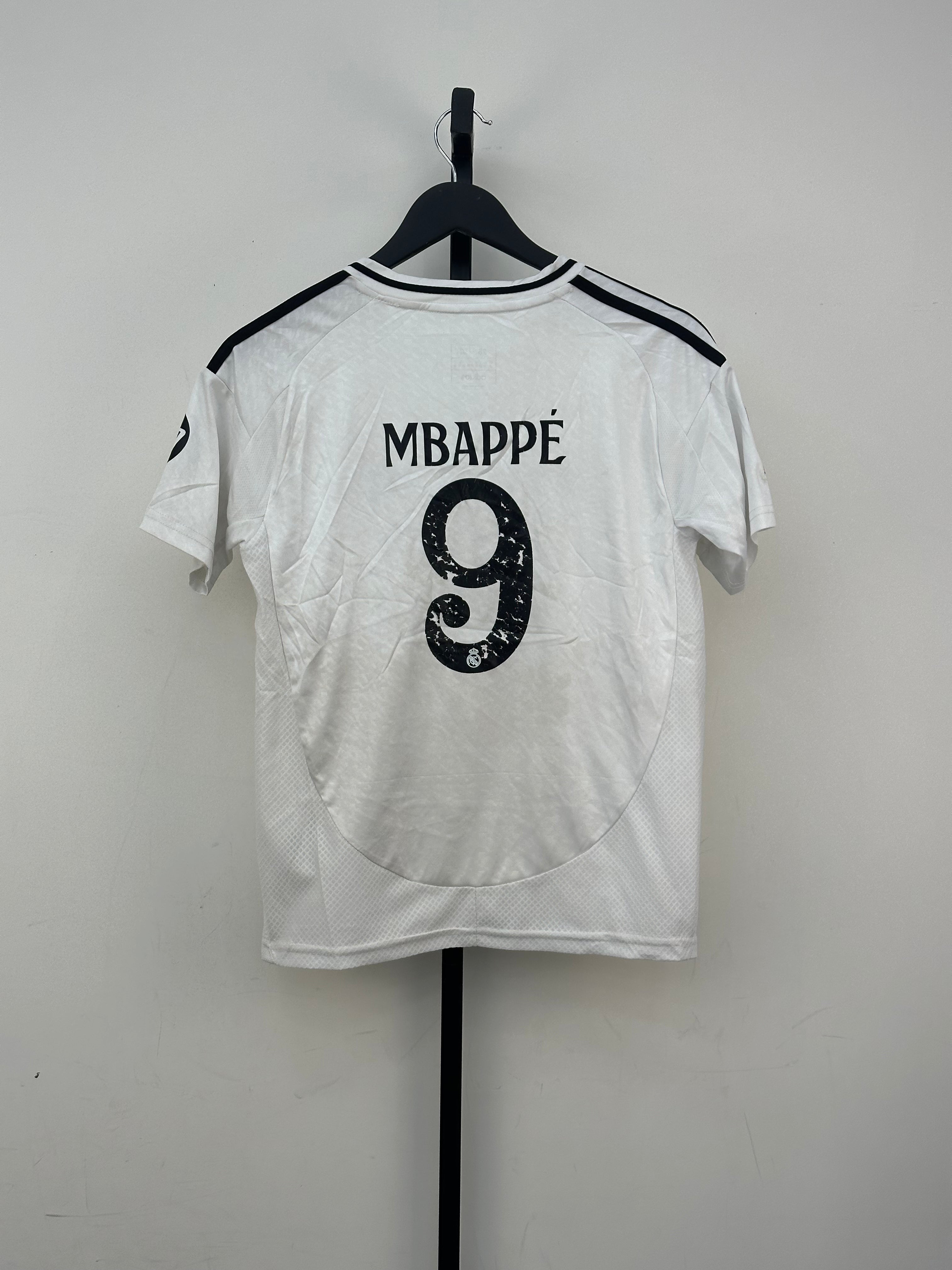 T-SHIRT REAL MADRID TAGLIA: L (BAMBINO)