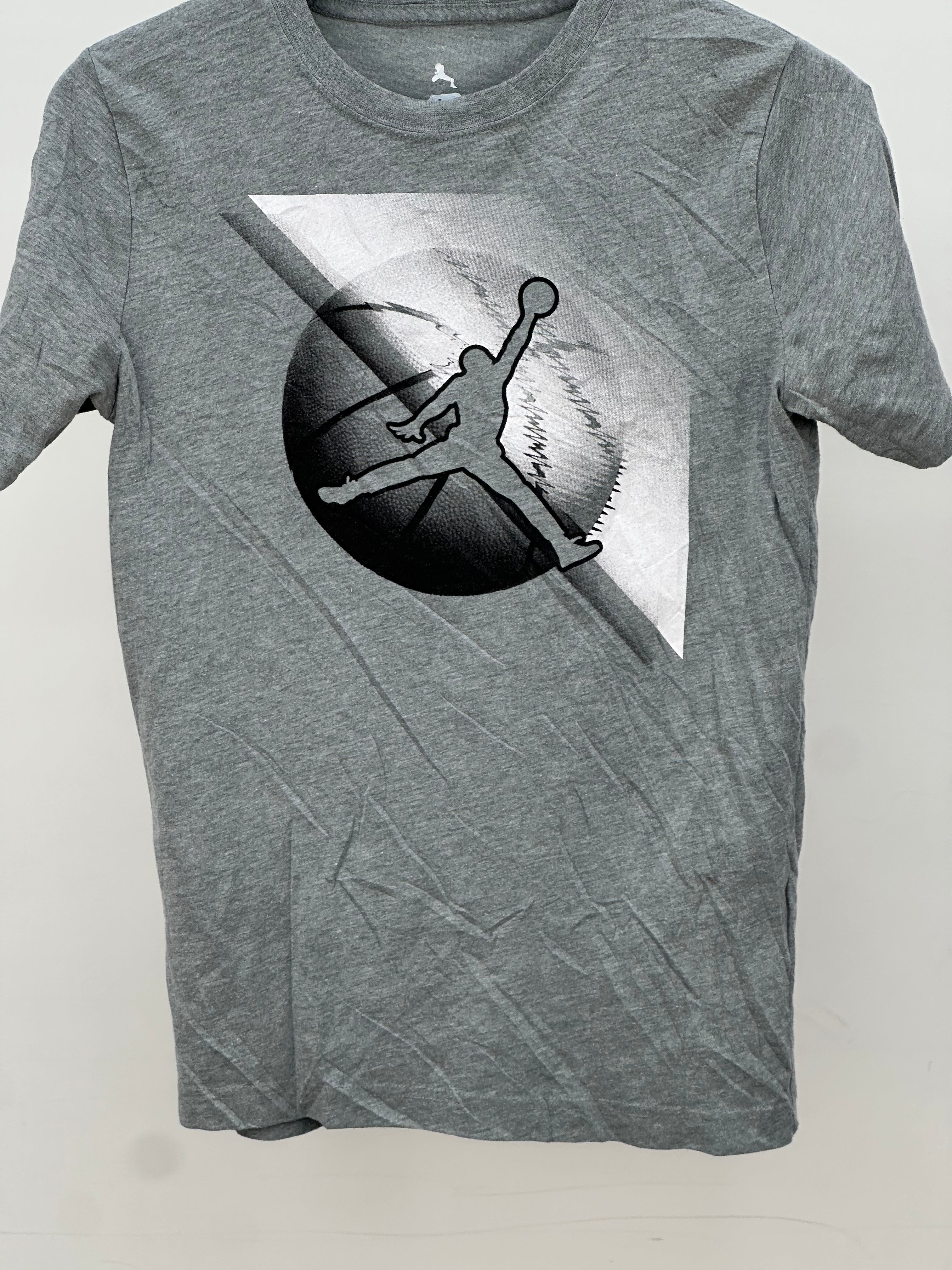 T-SHIRT JORDAN TAGLIA: L RAGAZZO