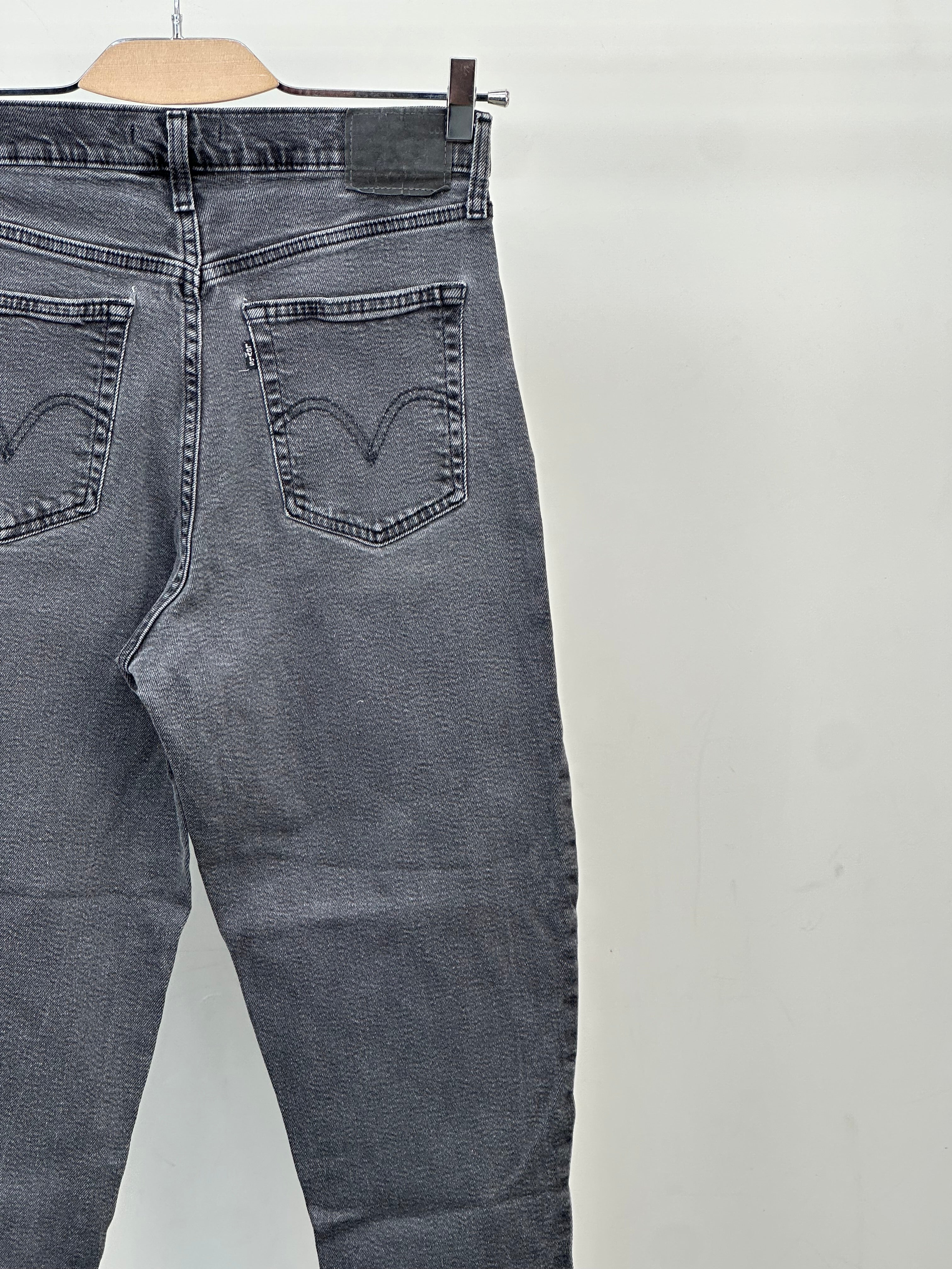 LEVI'S HIGH WAISTED MOM JEAN FIT TAGLIA: 43 ITA = W29 L27