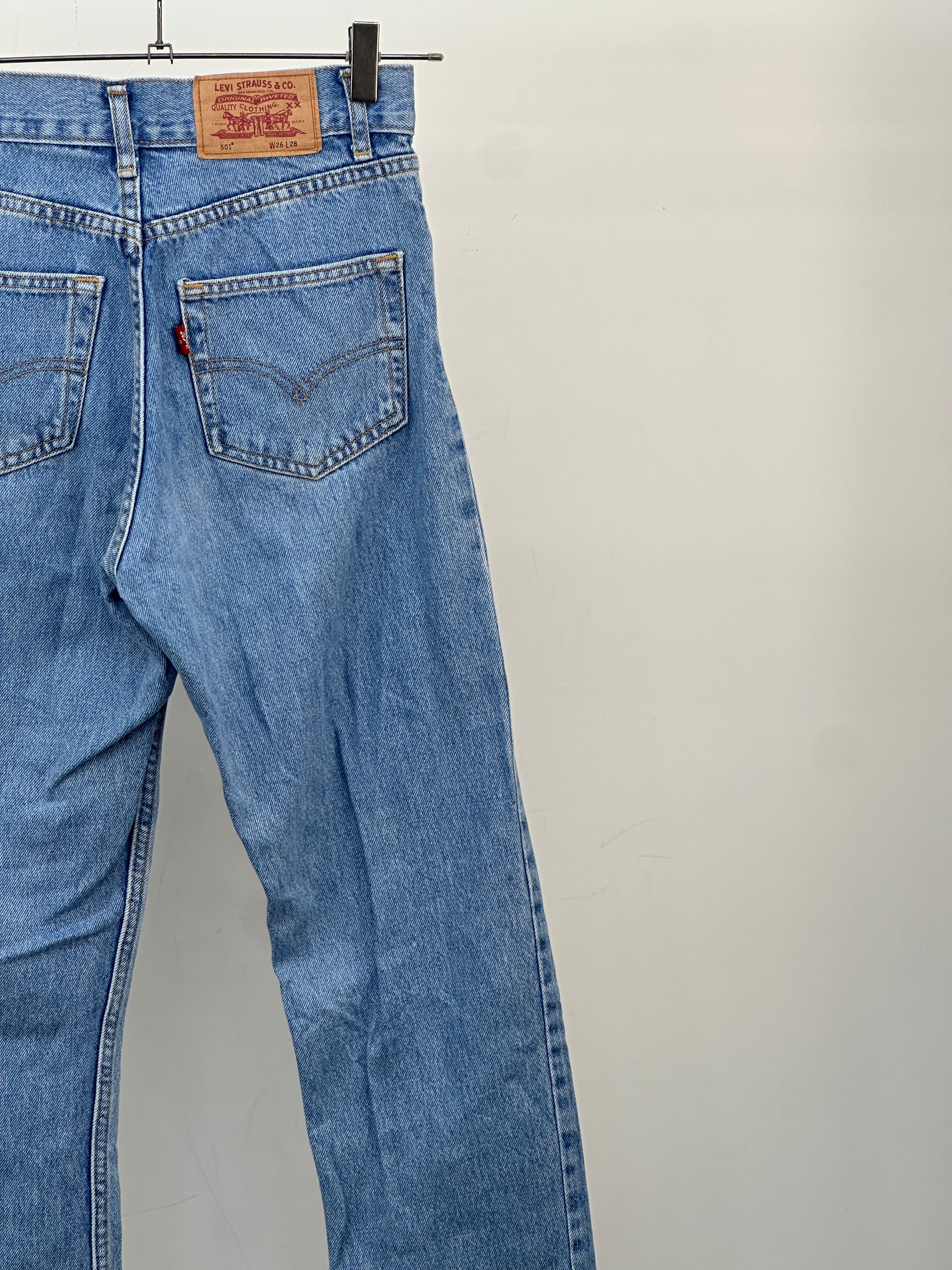 LEVI'S 501 TAGLIA: 40 ITA = W26 L28