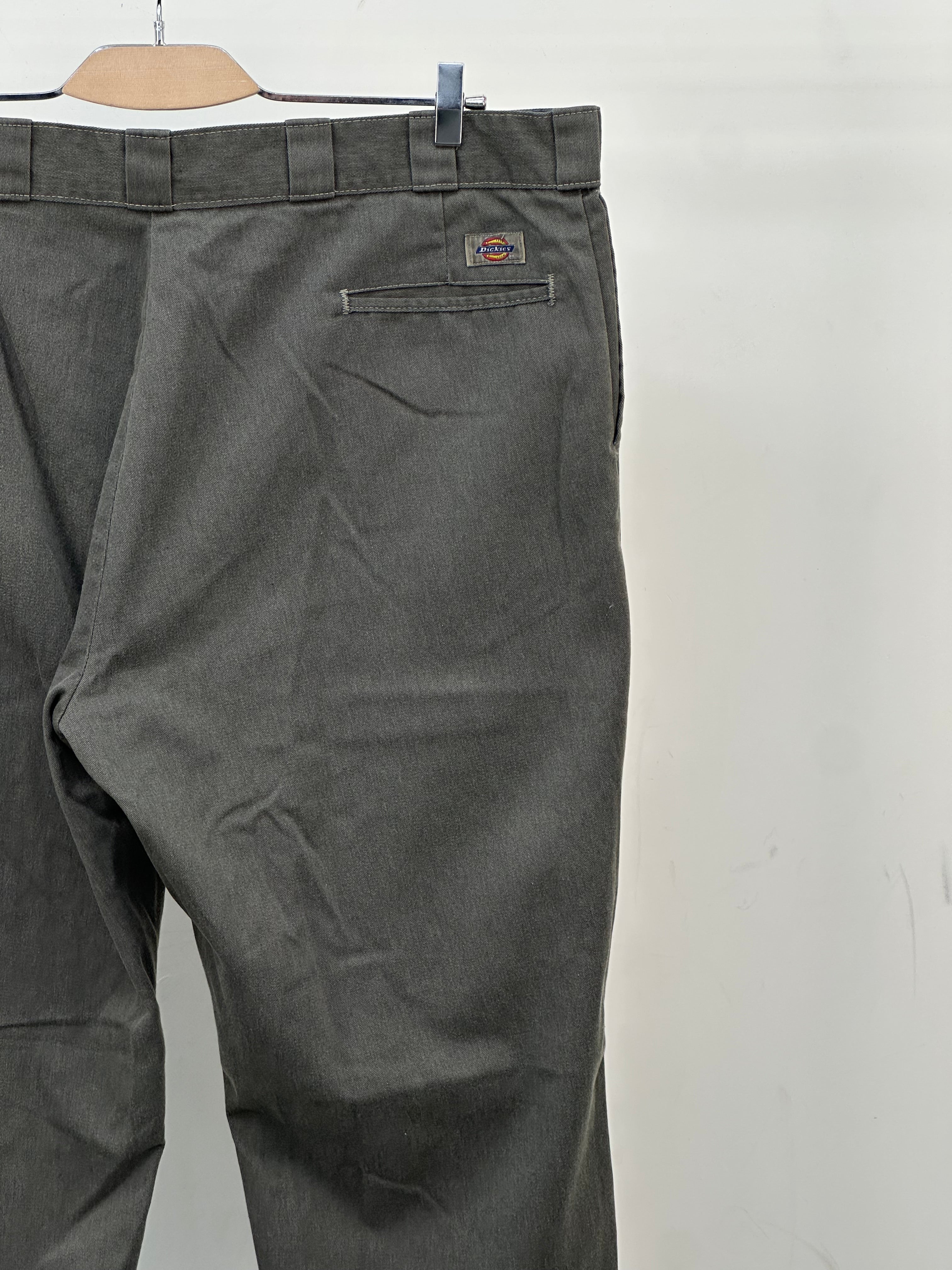 PANTALONE DICKIES TAGLIA: 64 ITA = W46 L32