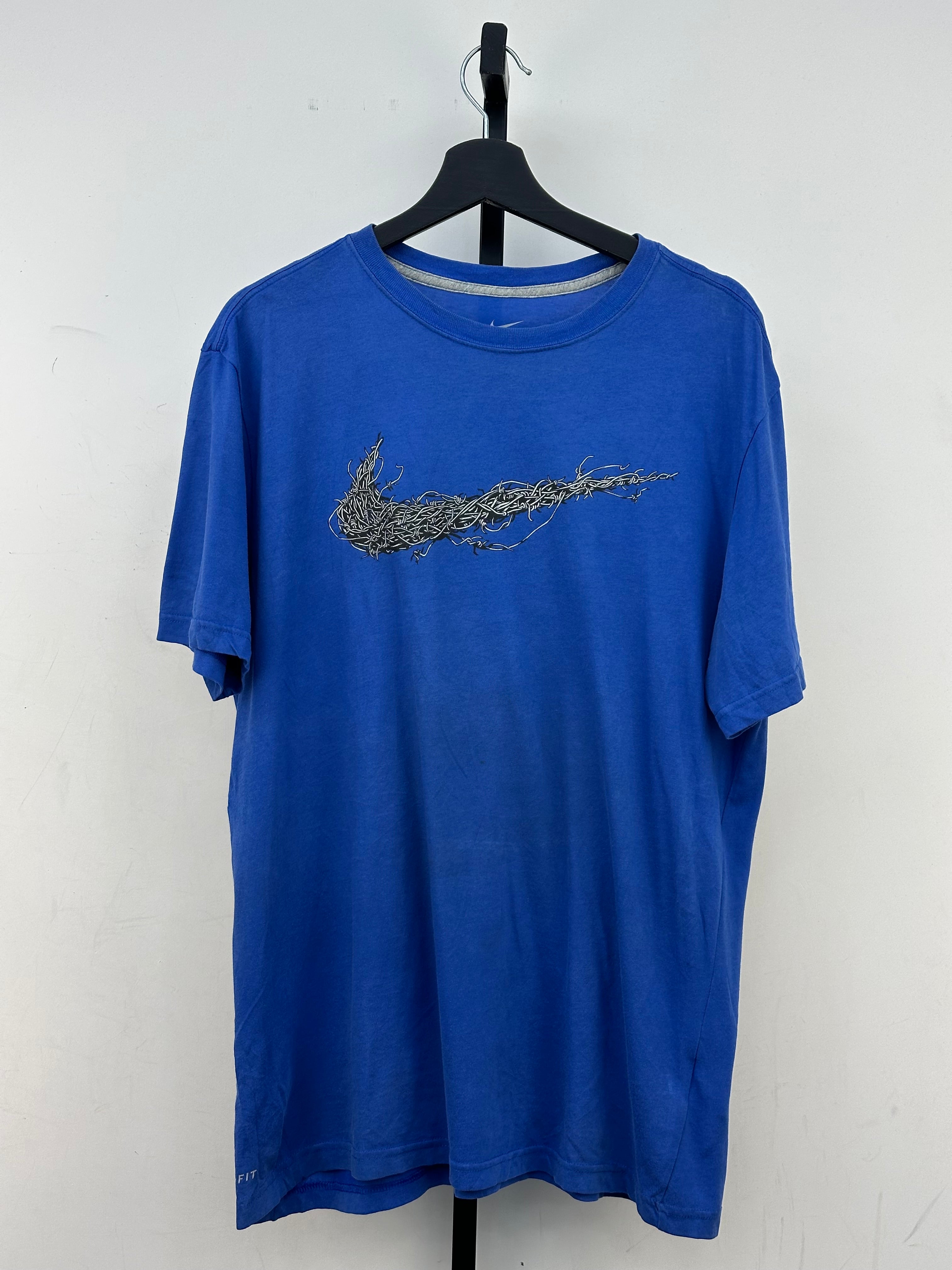 T-SHIRT NIKE TAGLIA: L