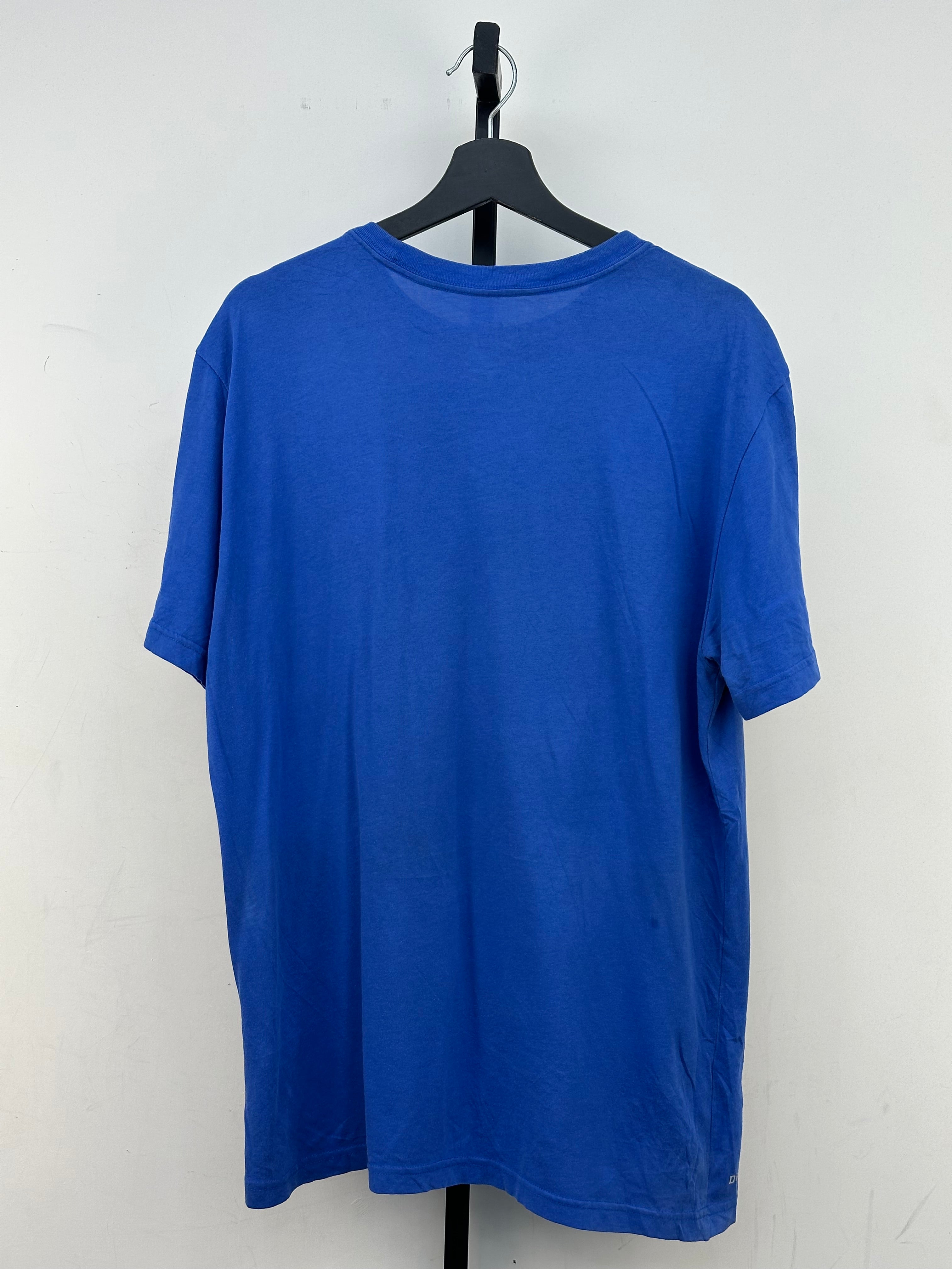 T-SHIRT NIKE TAGLIA: L