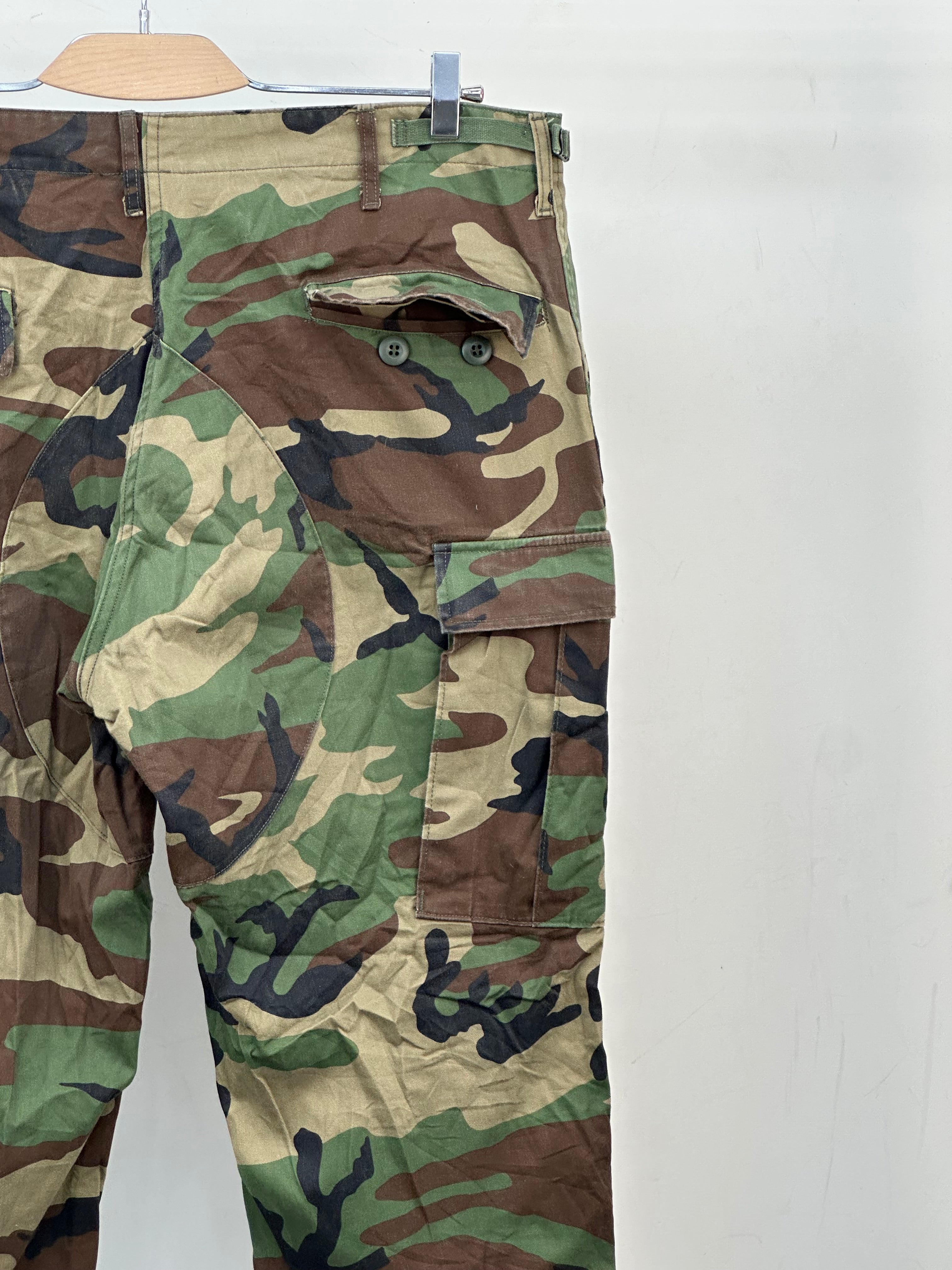 FIELD CARGO U.S ARMY VINTAGE TAGLIA: L