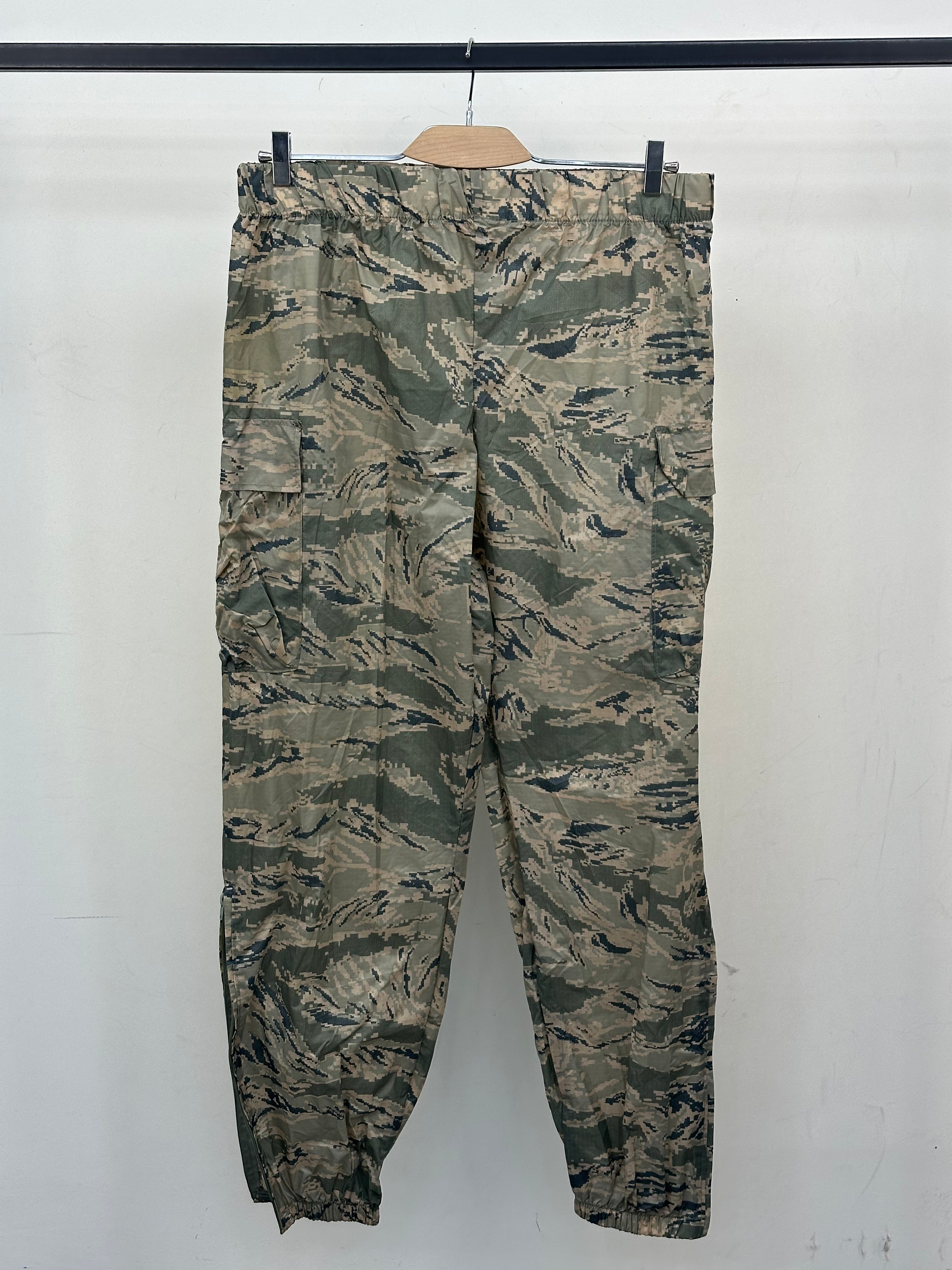 FIELD CARGO U.S ARMY VINTAGE TAGLIA: L