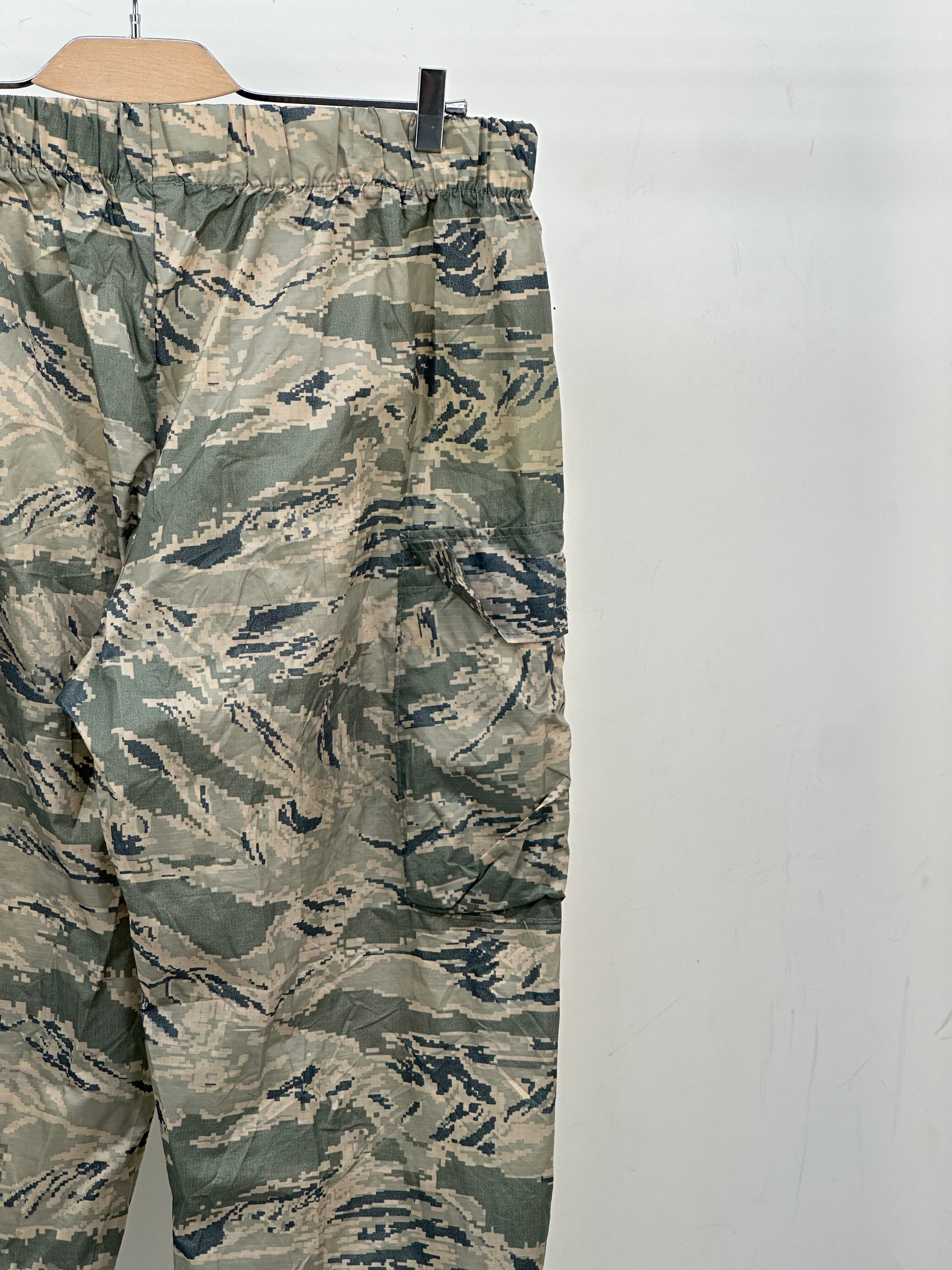 FIELD CARGO U.S ARMY VINTAGE TAGLIA: L