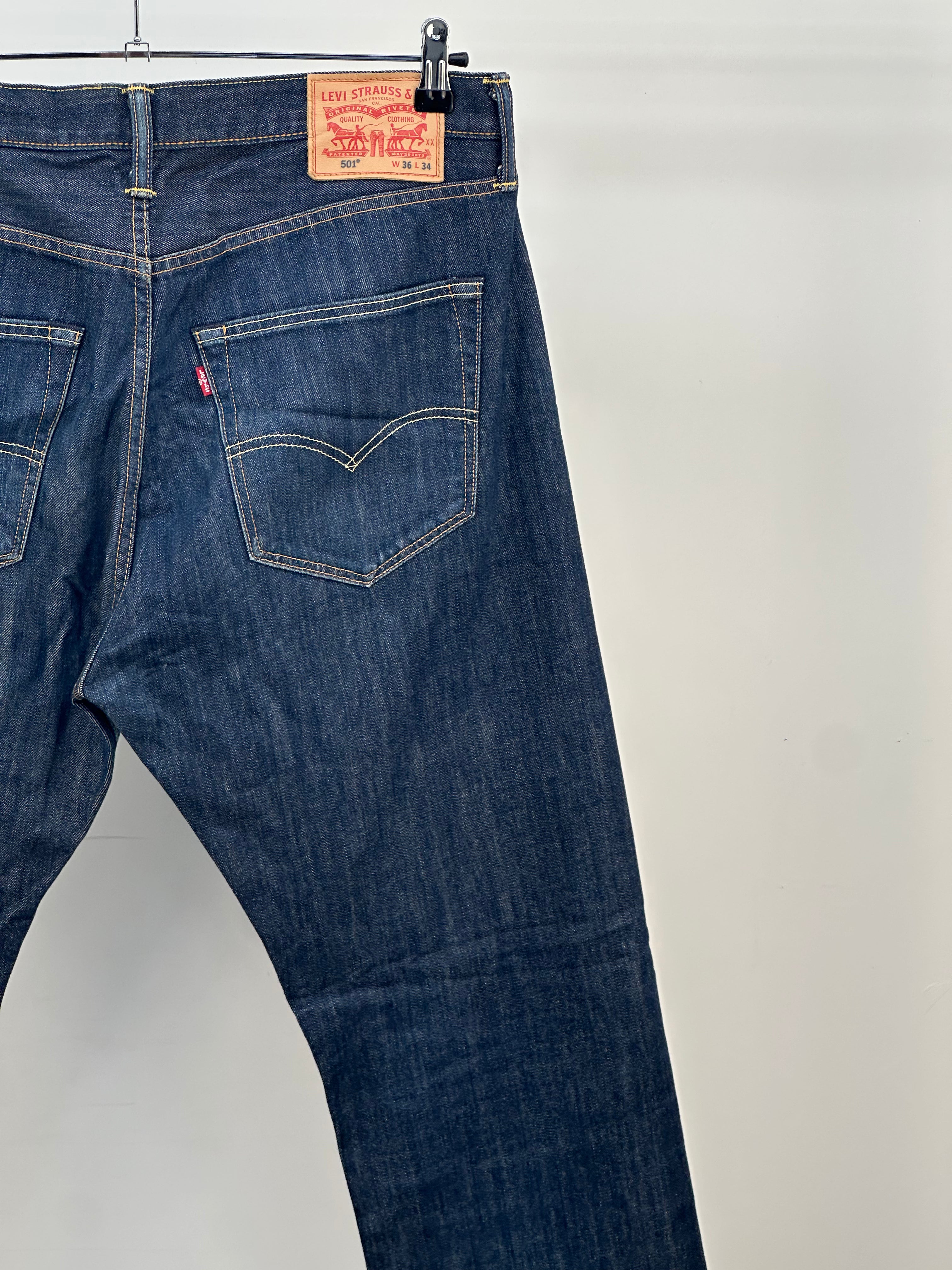 LEVI'S 501 TAGLIA: 50 ITA = W36 L34