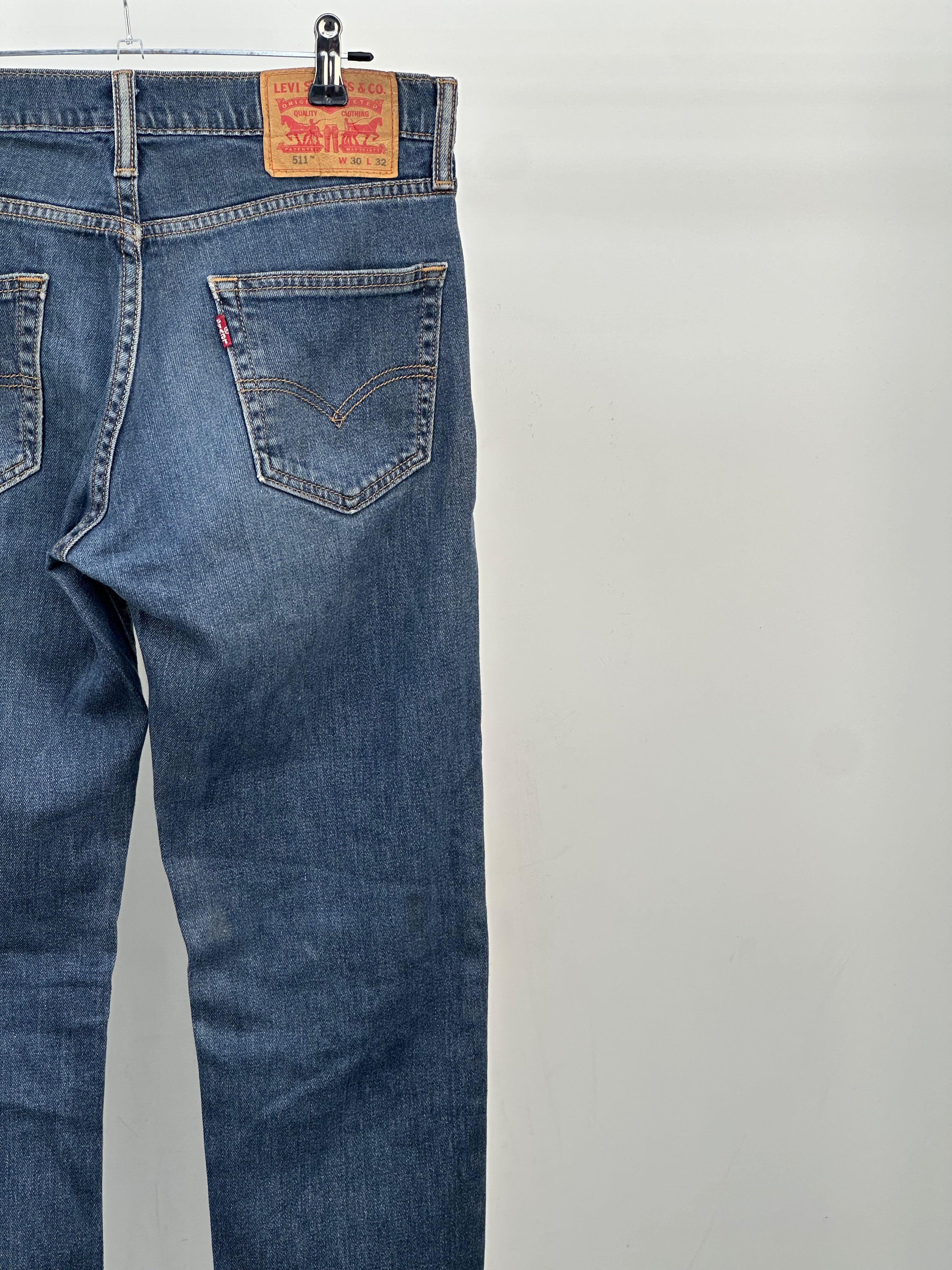 LEVI'S 511 SLIM FIT TAGLIA: 44 ITA = W30 L32