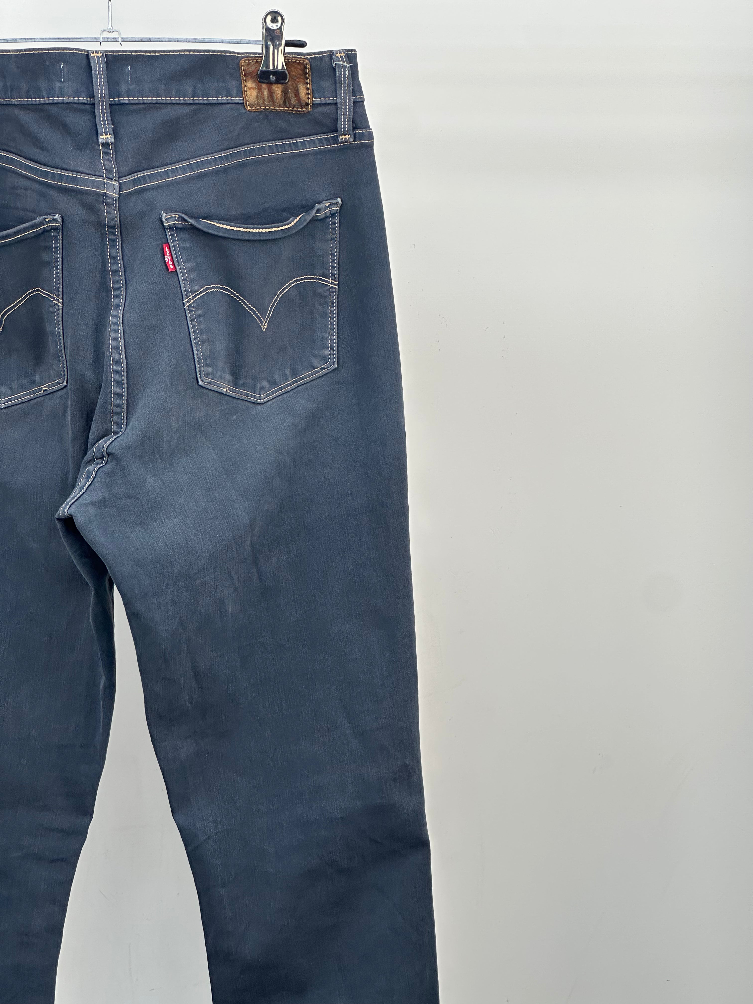 LEVI'S 312 SHAPING SLIM TAGLIA: 45 ITA = W31 L32