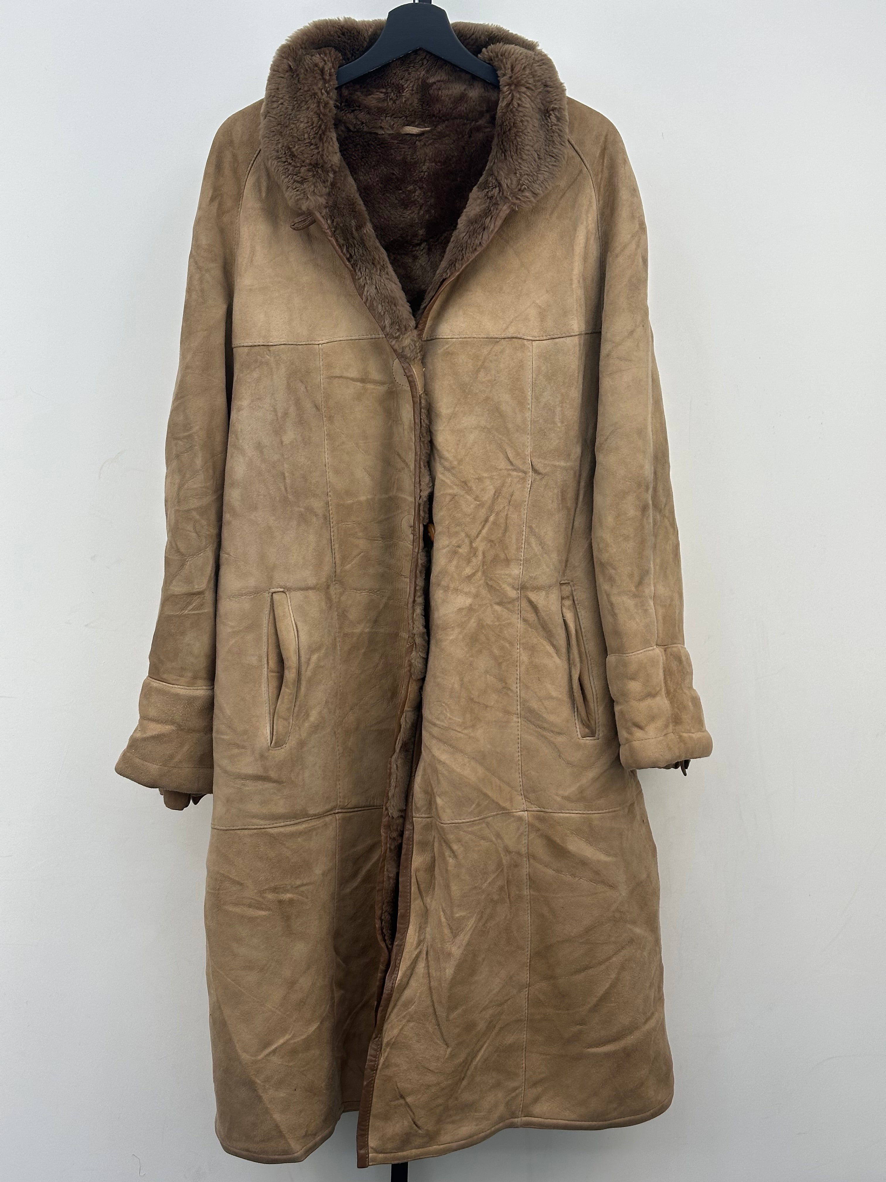 MONTONE SHEARLING ORIGINAL TAGLIA: 50