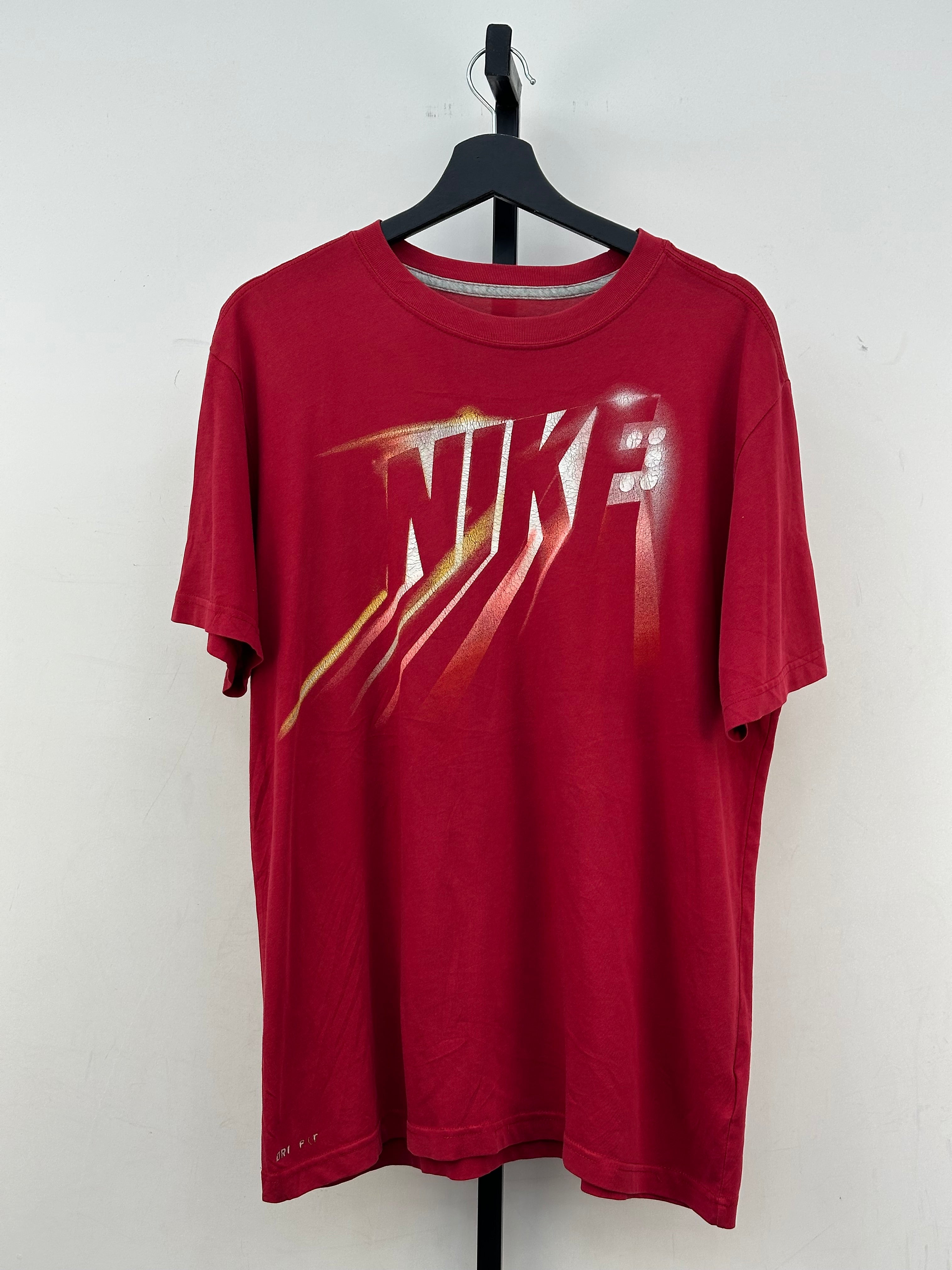 T-SHIRT NIKE TAGLIA: L