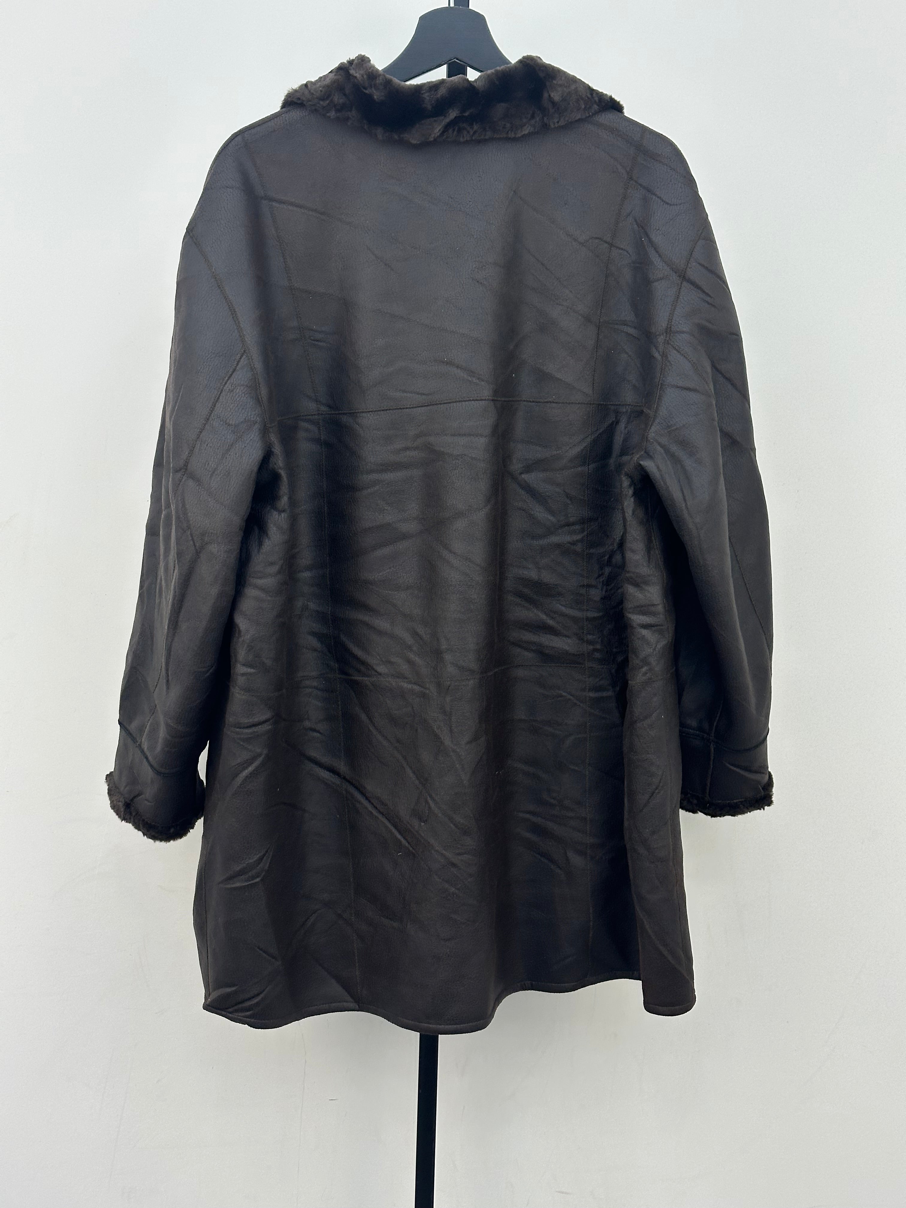 MONTONE SHEARLING TAGLIA: 50