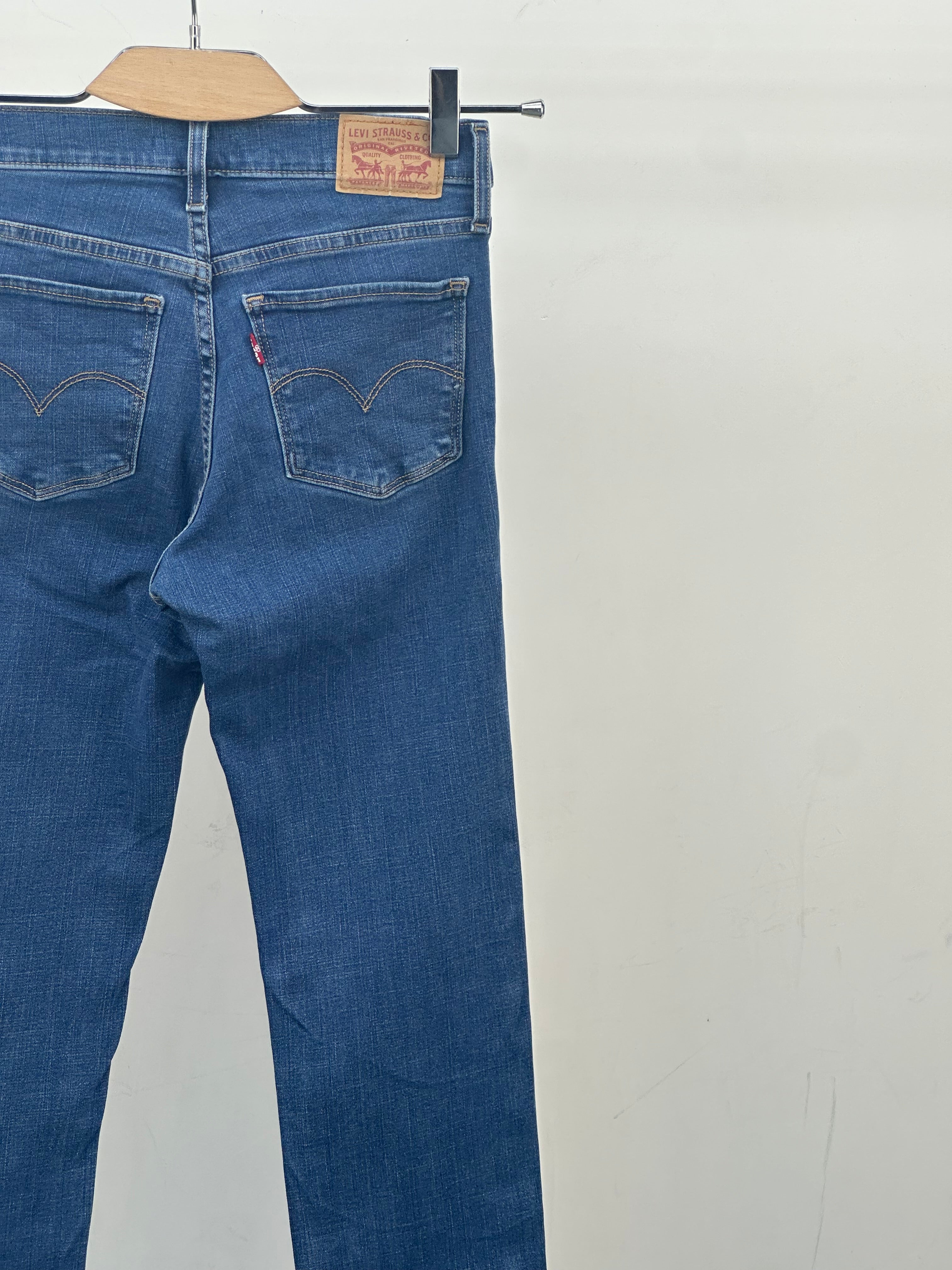 LEVI'S 312 SHAPING SLIM FIT TAGLIA: 40 ITA = W26