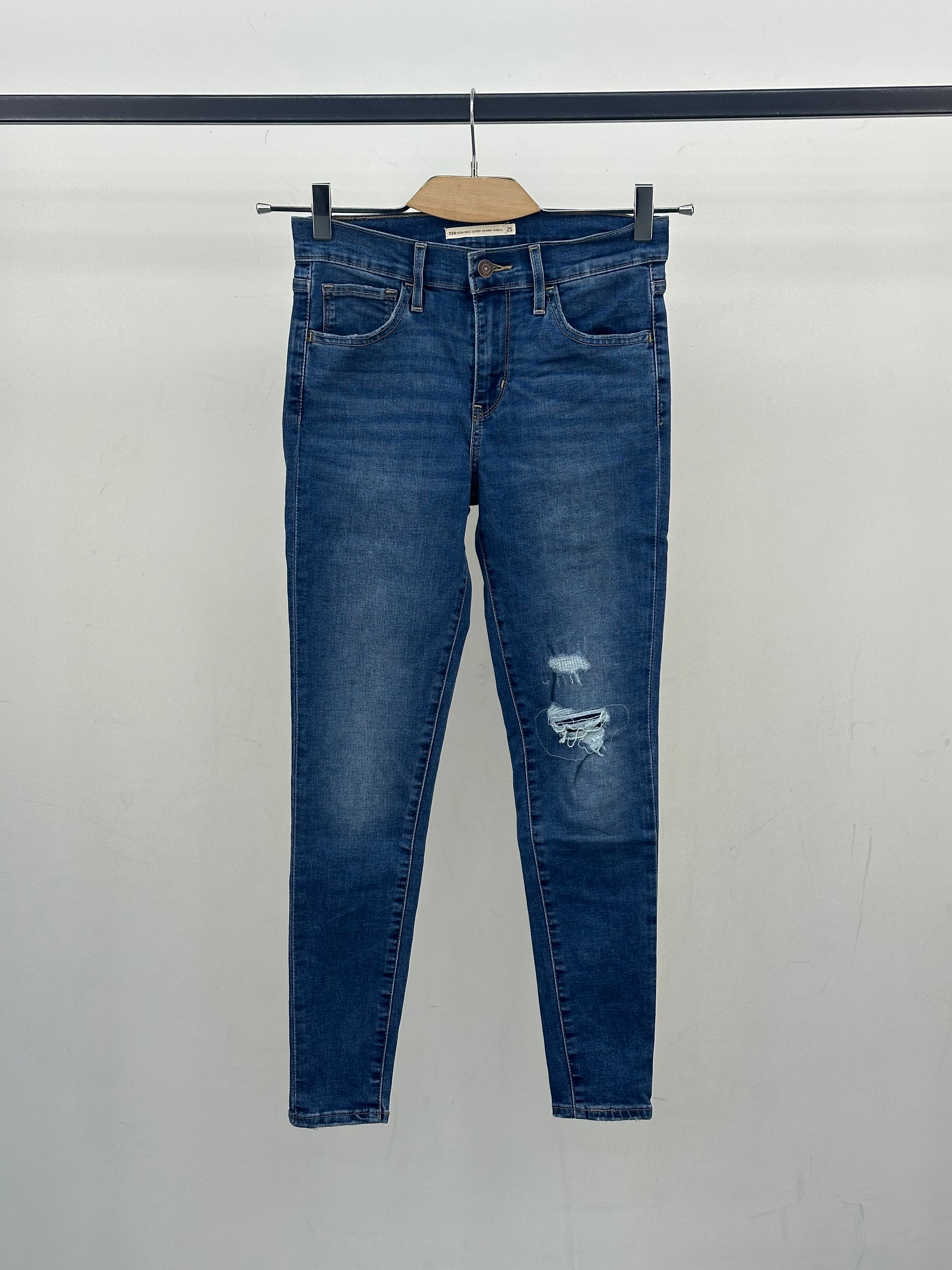 LEVI'S 720 HIGH RISE SUPER SKINNY ANKLE TAGLIA: 39 ITA = W25