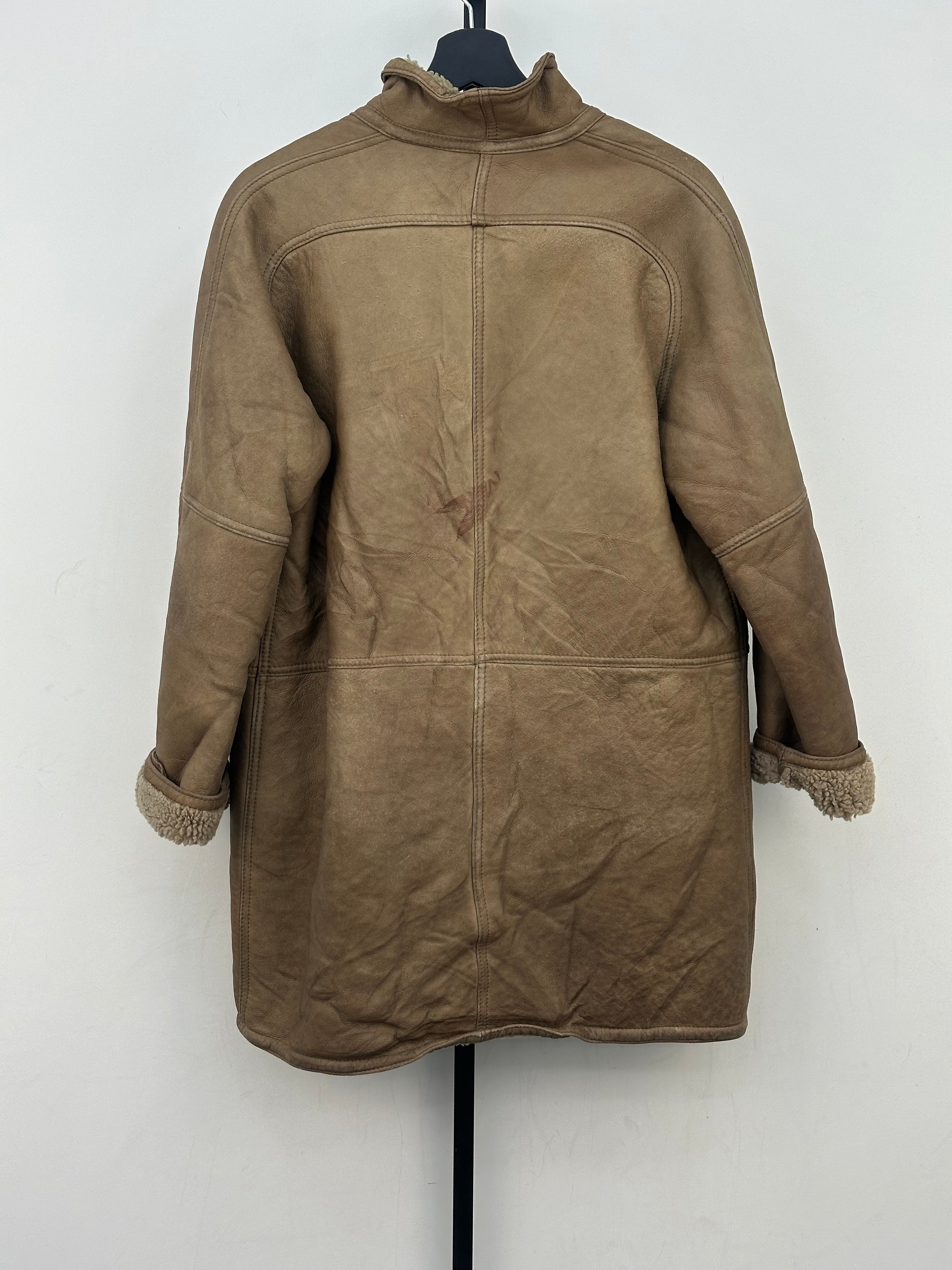 MONTONE SHEARLING TAGLIA: 44