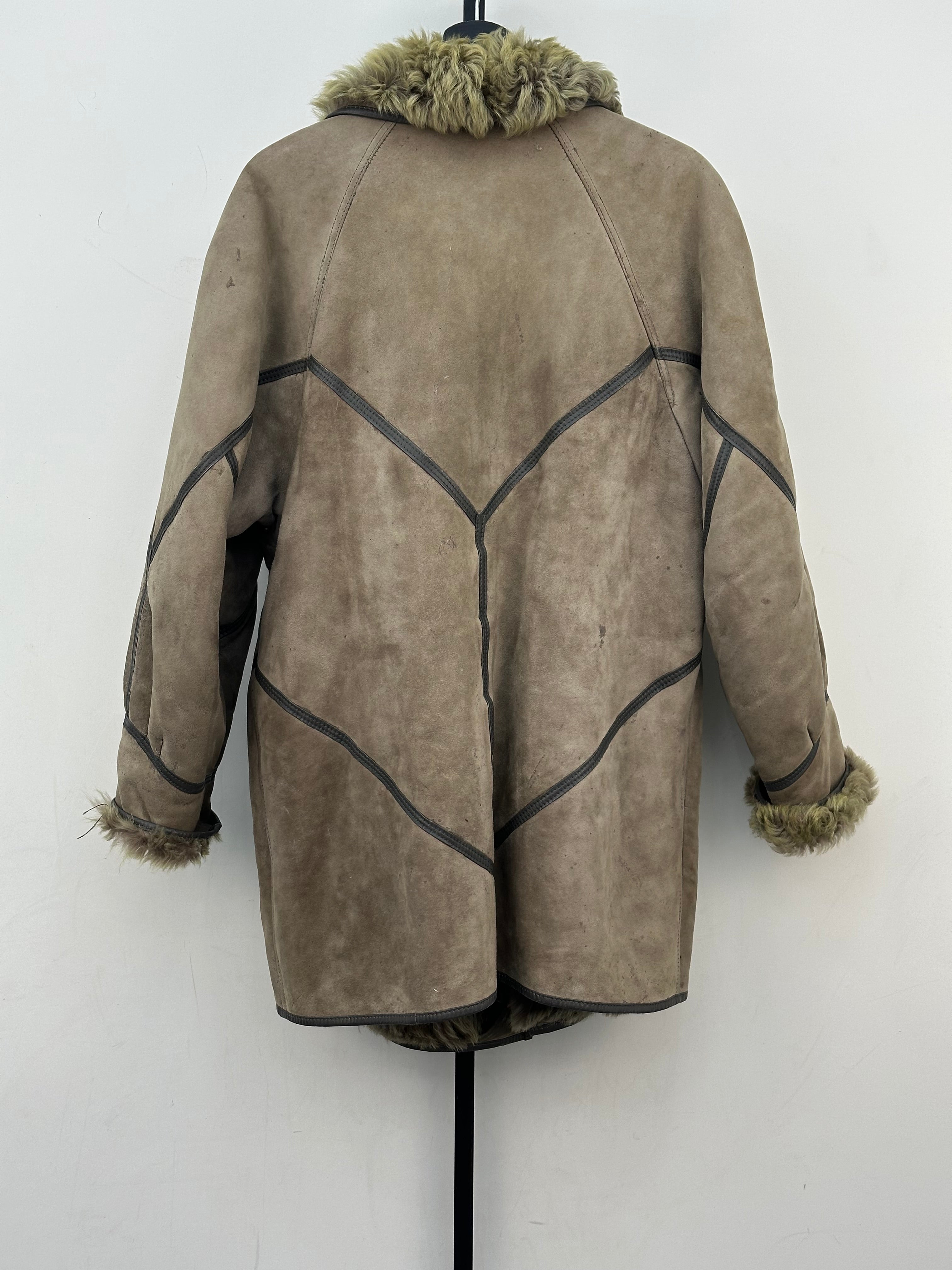 MONTONE SHEARLING TAGLIA: 48