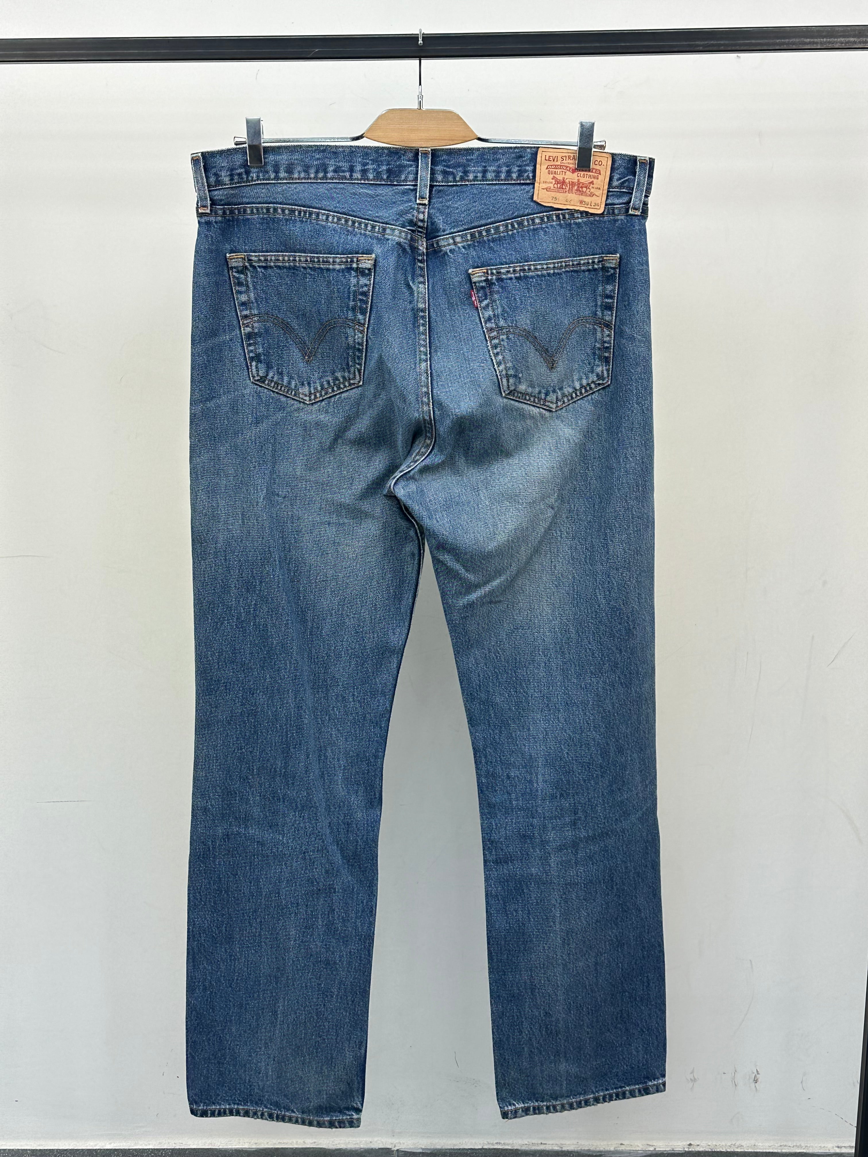 LEVI'S 751 STANDARD FIT TAGLIA: 52 ITA = W38 L34