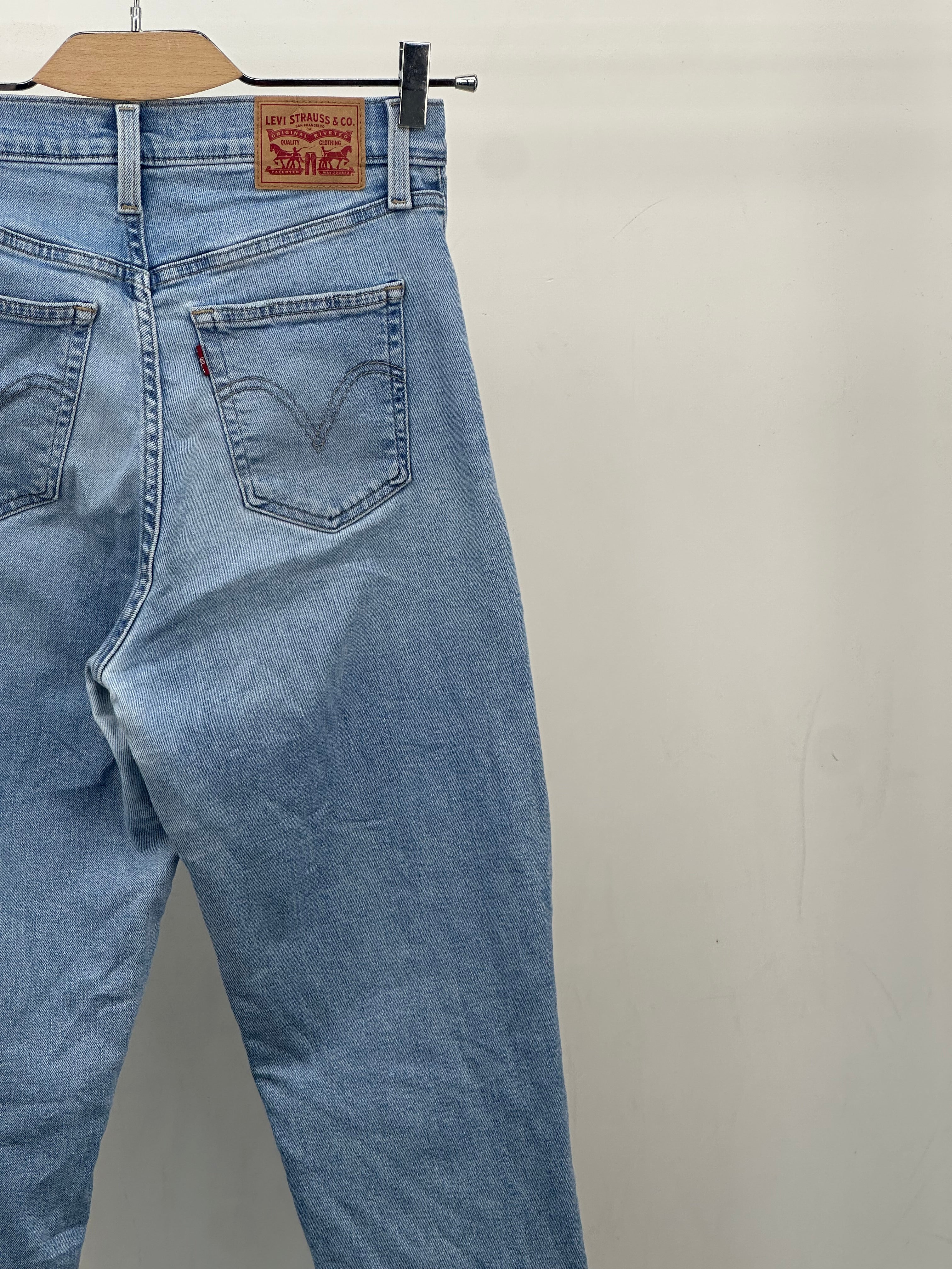 LEVI'S HIGH WAISTED MOM JEAN FIT TAGLIA: 42 ITA = W28 L29