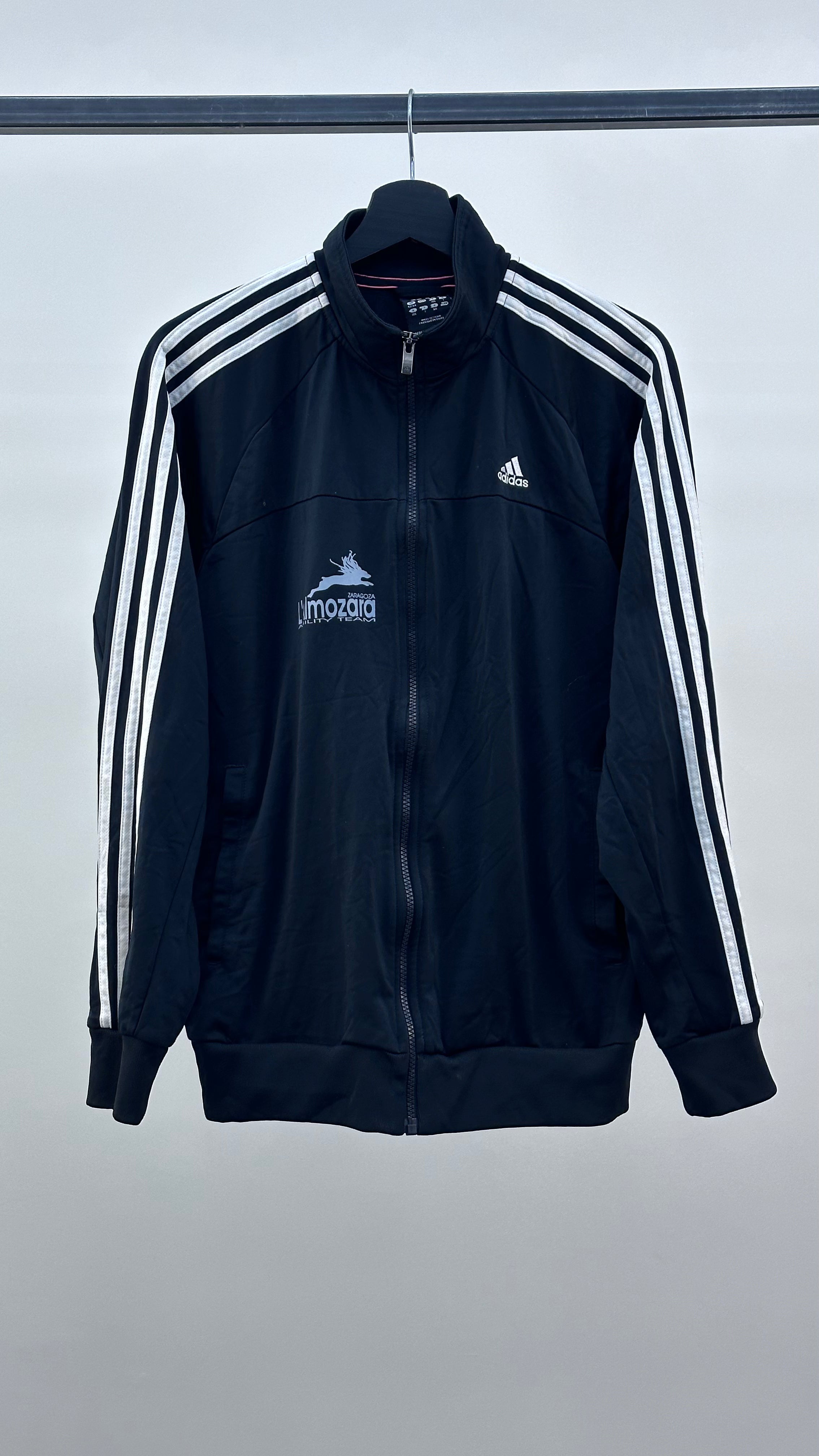 ADIDAS SWEATSHIRT SIZE: M