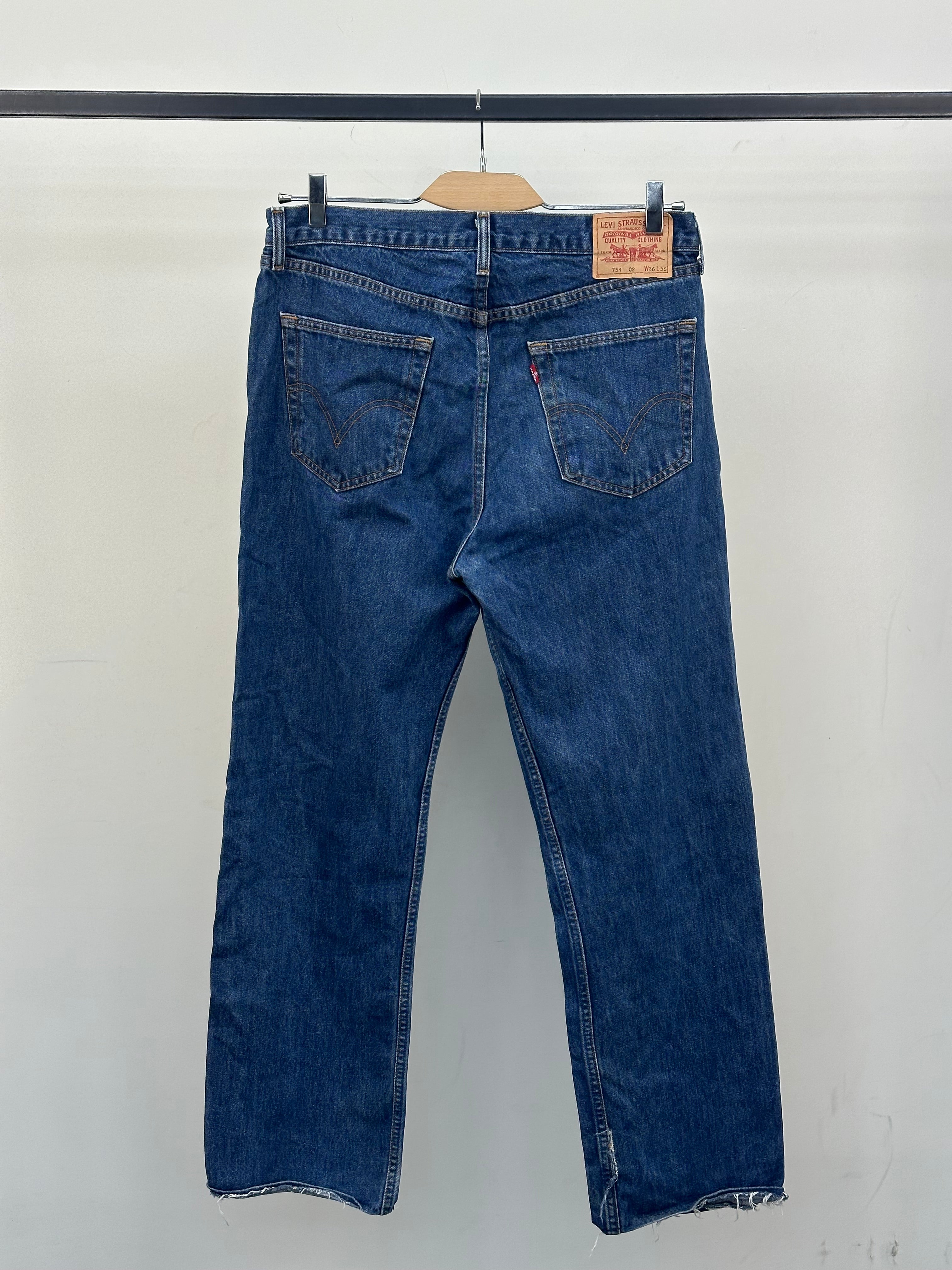 LEVI'S 751 STRAIGHT FIT TAGLIA: 50 ITA = W36 L36