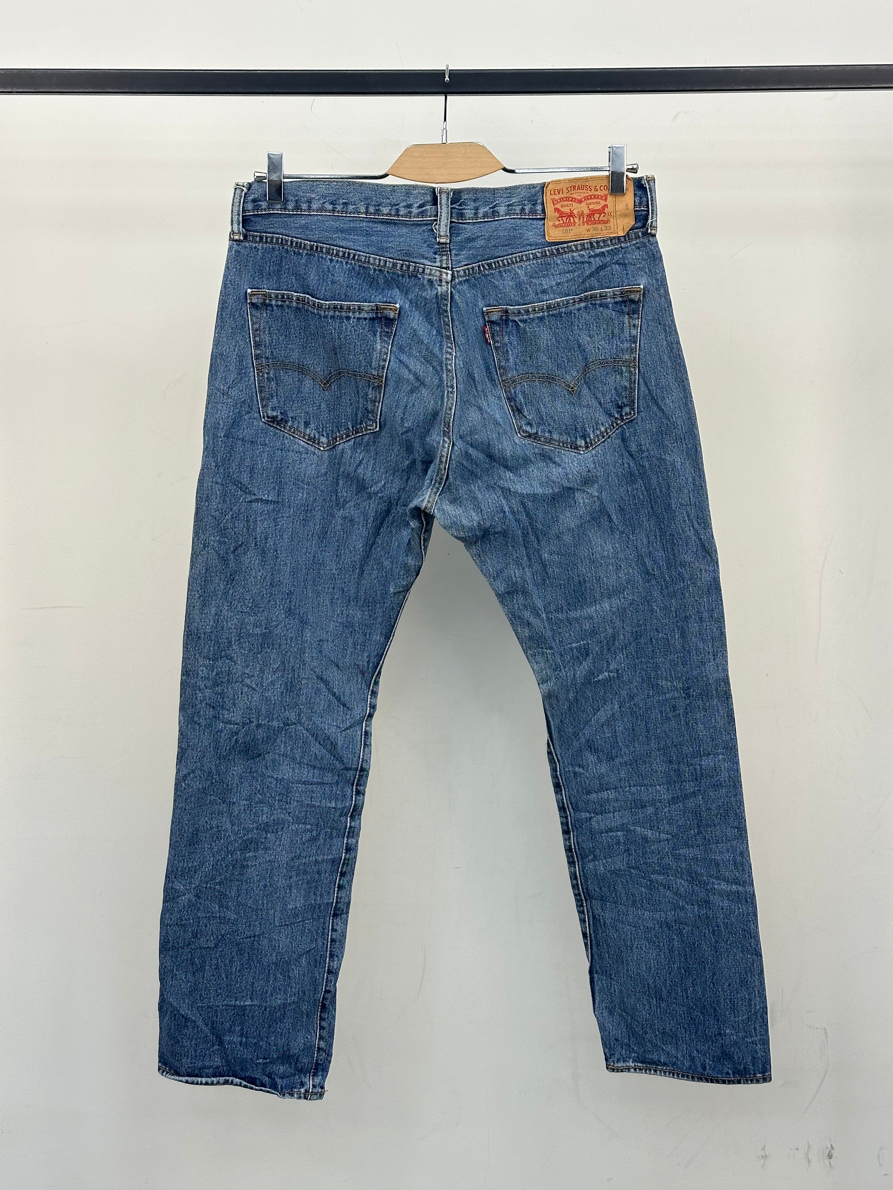 LEVI'S 501 REGULAR FIT TAGLIA: 50 ITA = W36 L32