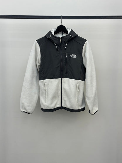 THE NORTH FACE SWEATSHIRT