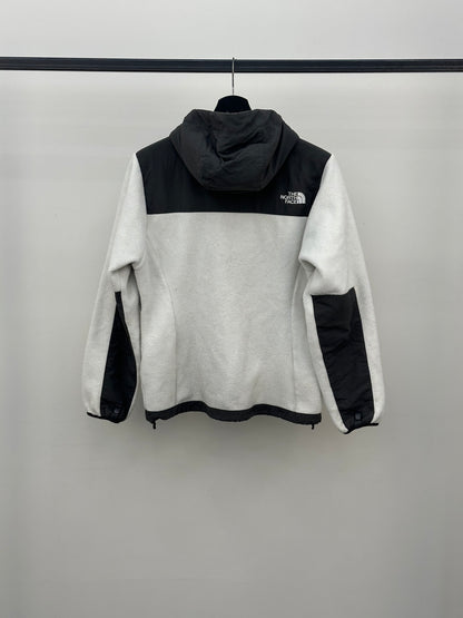 THE NORTH FACE SWEATSHIRT
