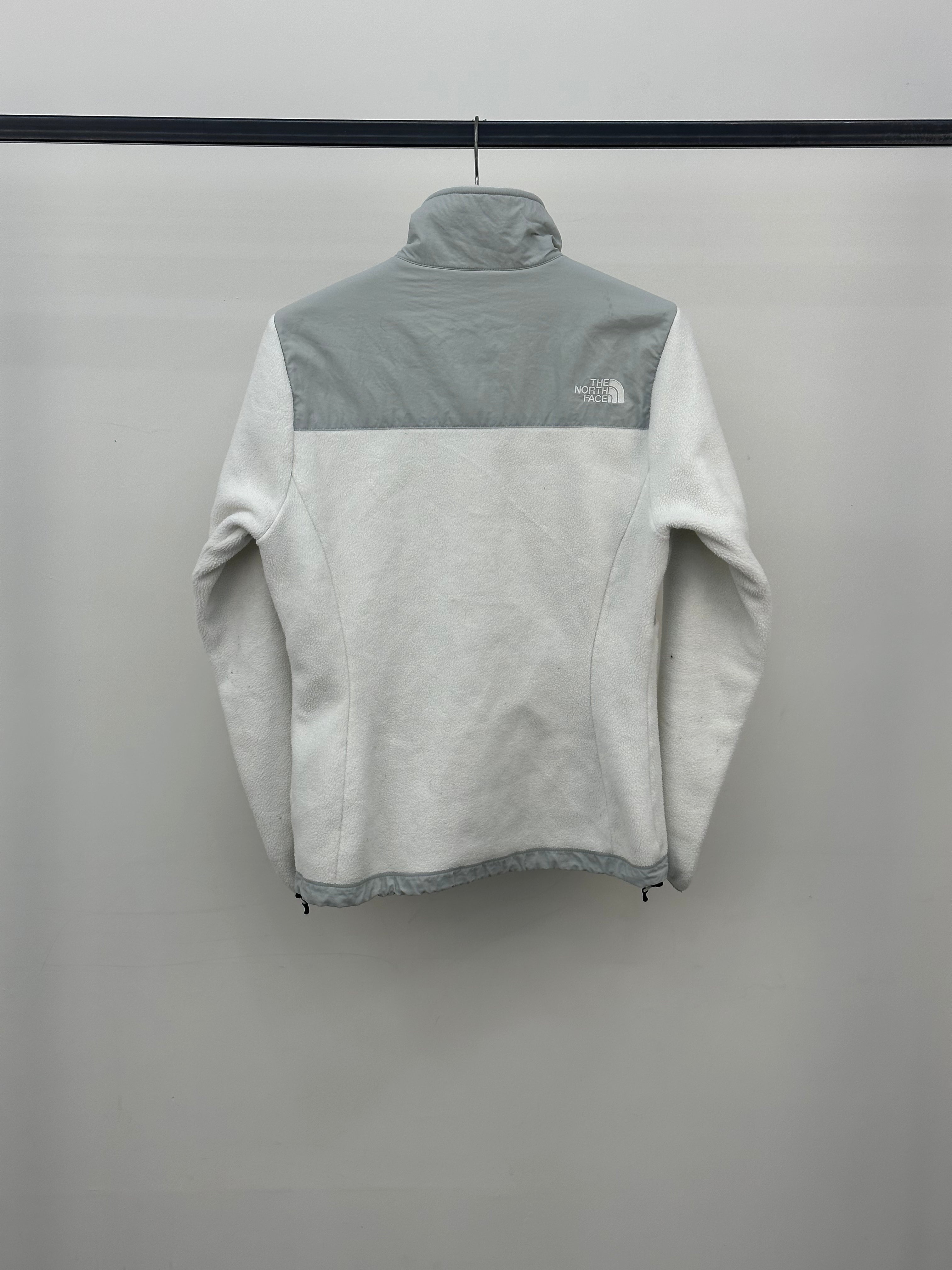 THE NORTH FACE SWEATSHIRT