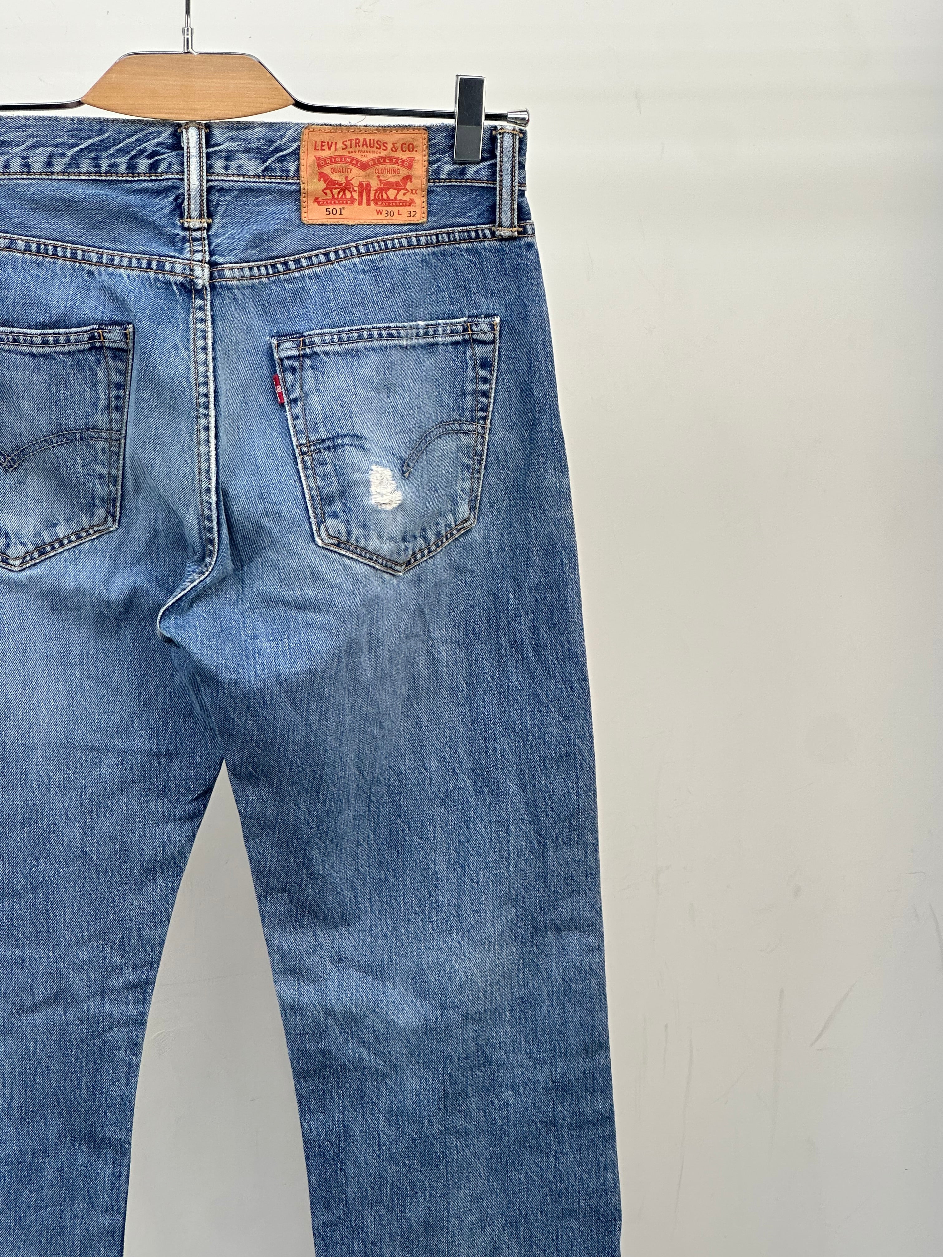 LEVI'S 501 REGULAR FIT TAGLIA: 44 ITA = W30 L32