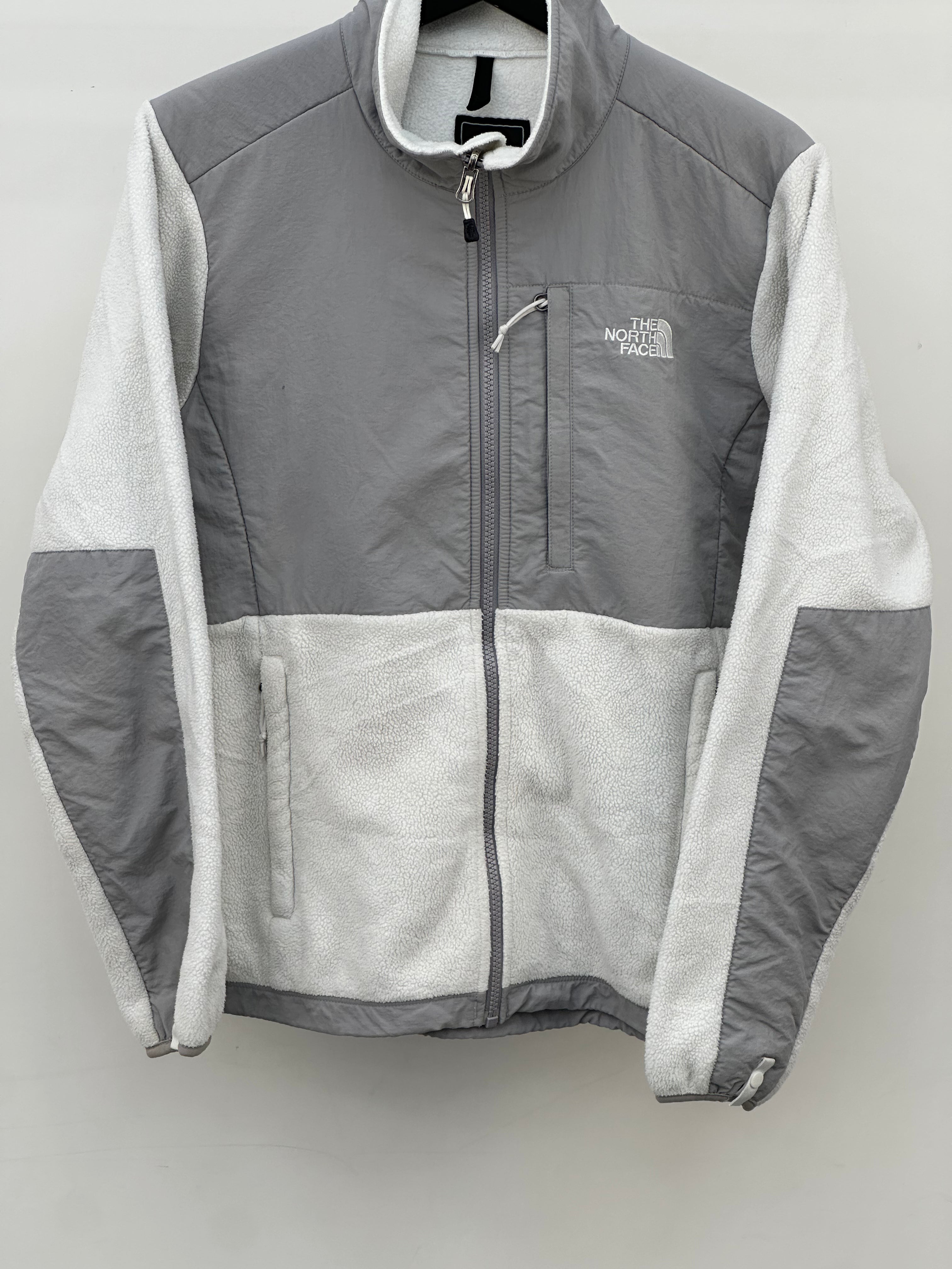 THE NORTH FACE SWEATSHIRT