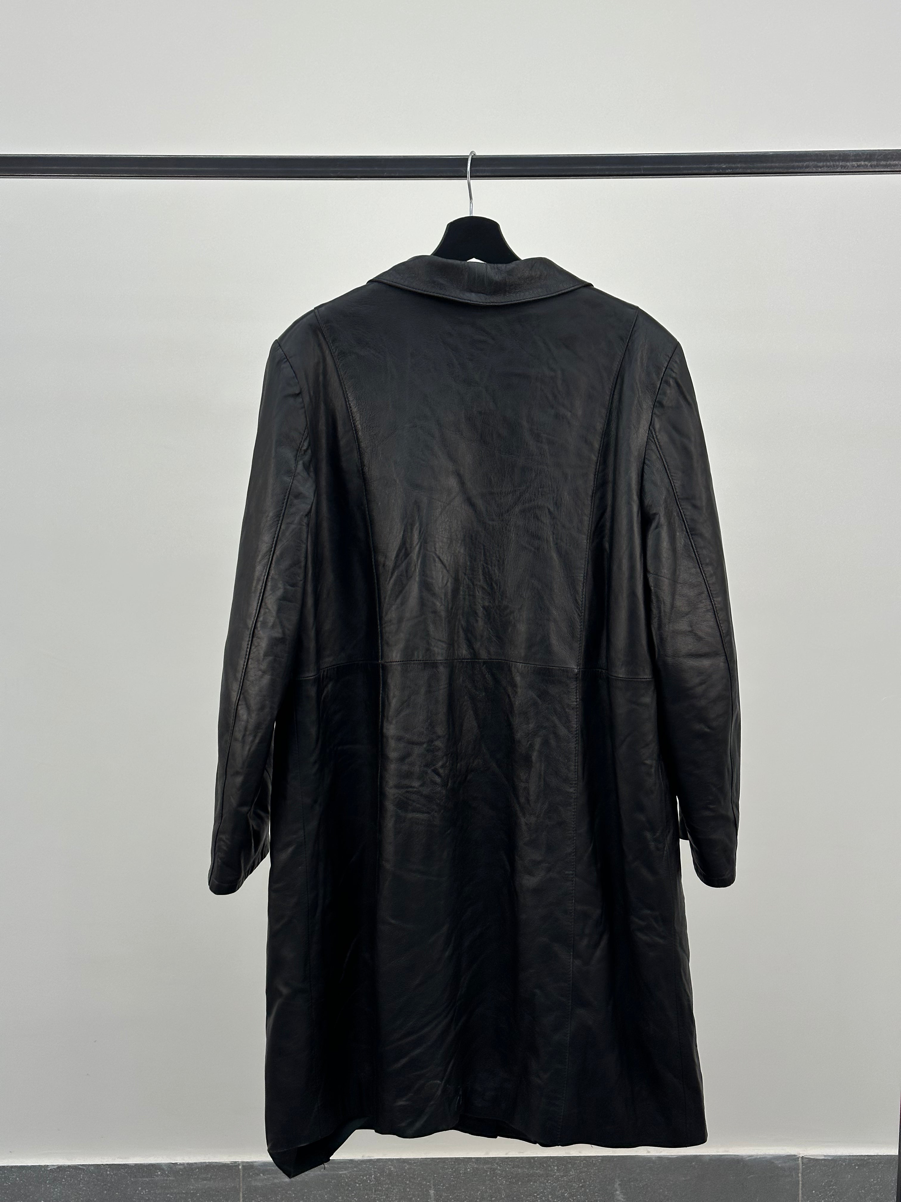 GENUINE LEATHER JACKET SIZE: L