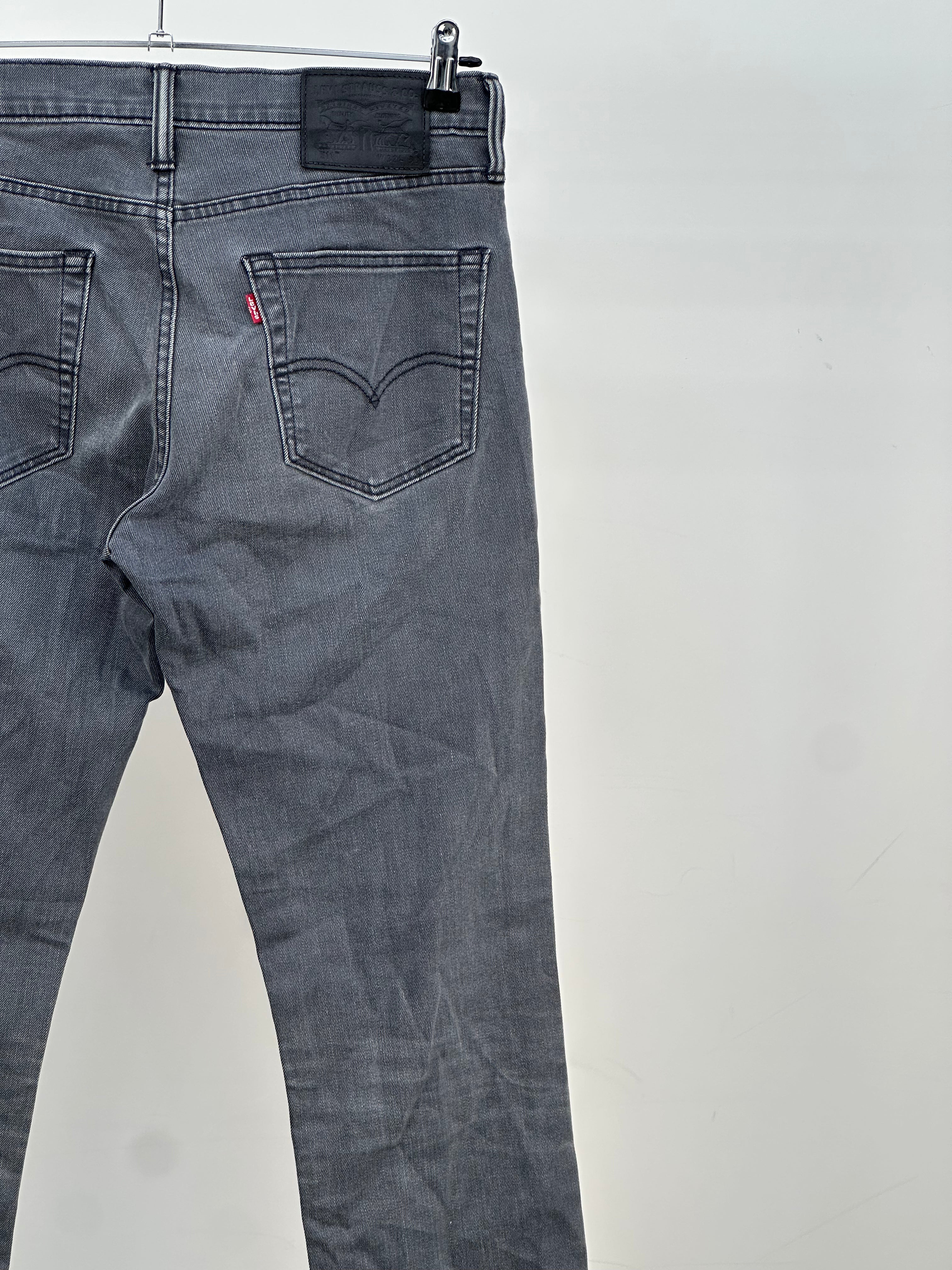 LEVI'S 511 SLIM TAGLIA : 46 ITA = W32 L32