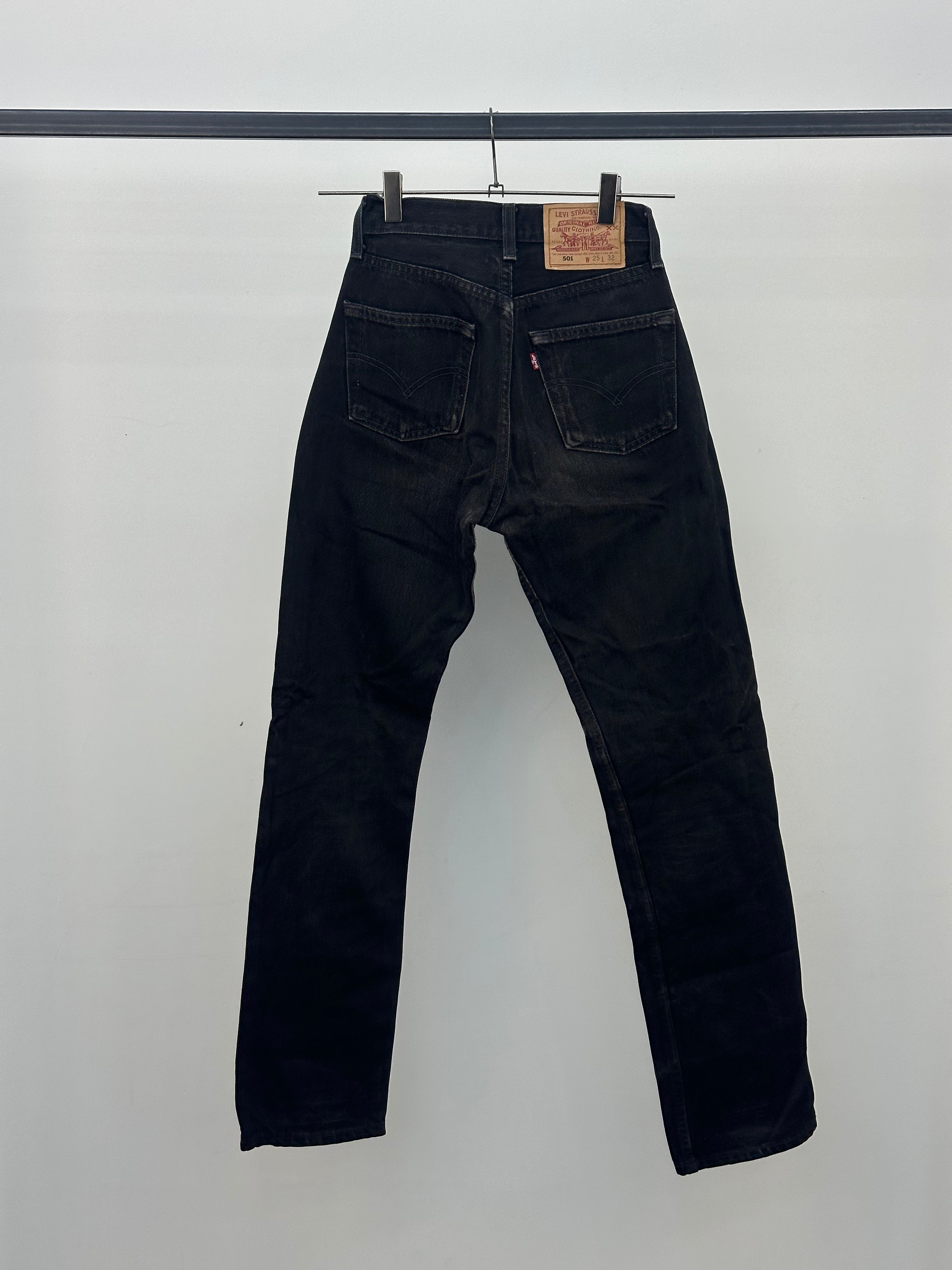 LEVI'S 501 TAGLIA: 39 ITA = W25 L32