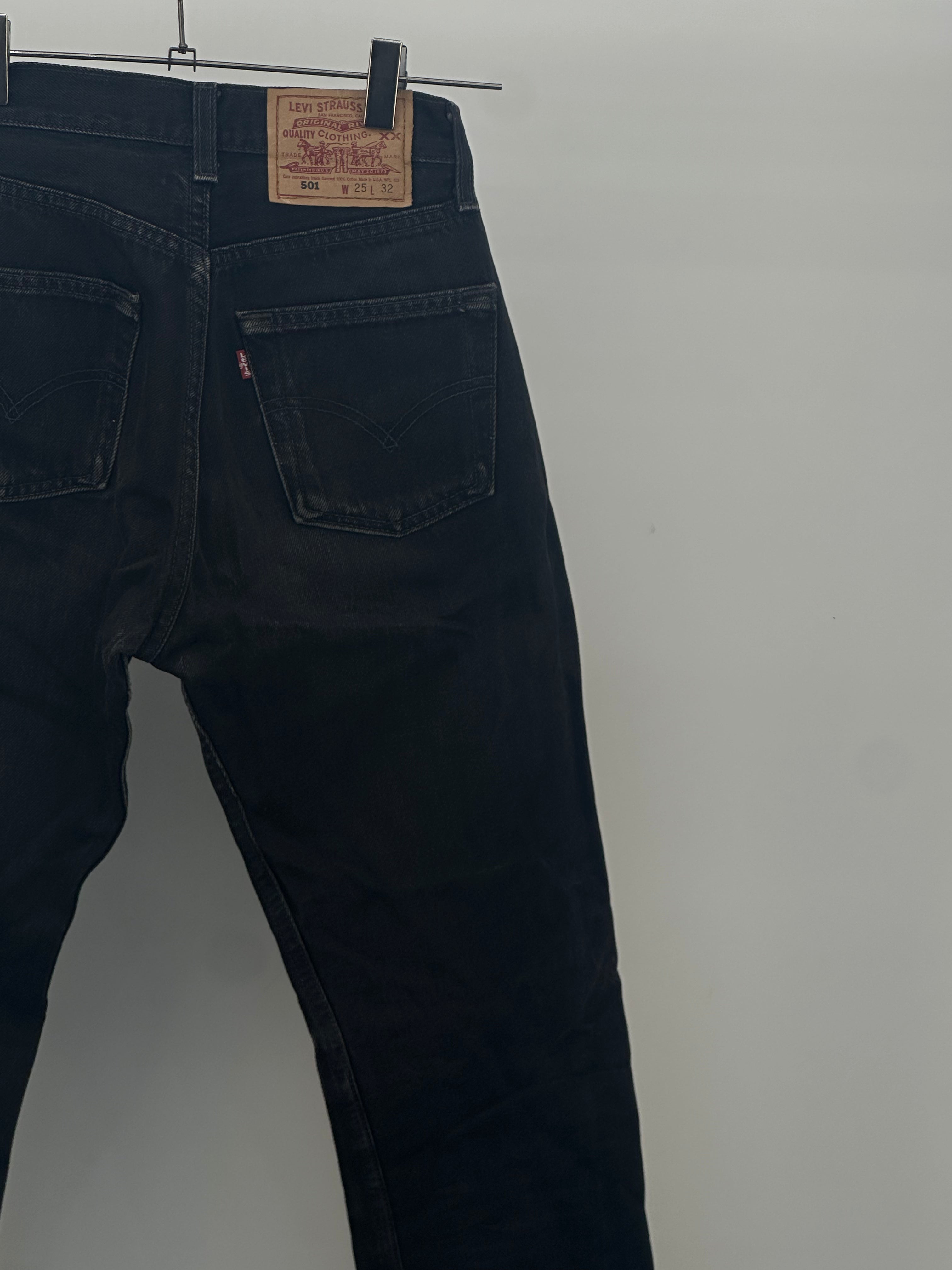 LEVI'S 501 TAGLIA: 39 ITA = W25 L32