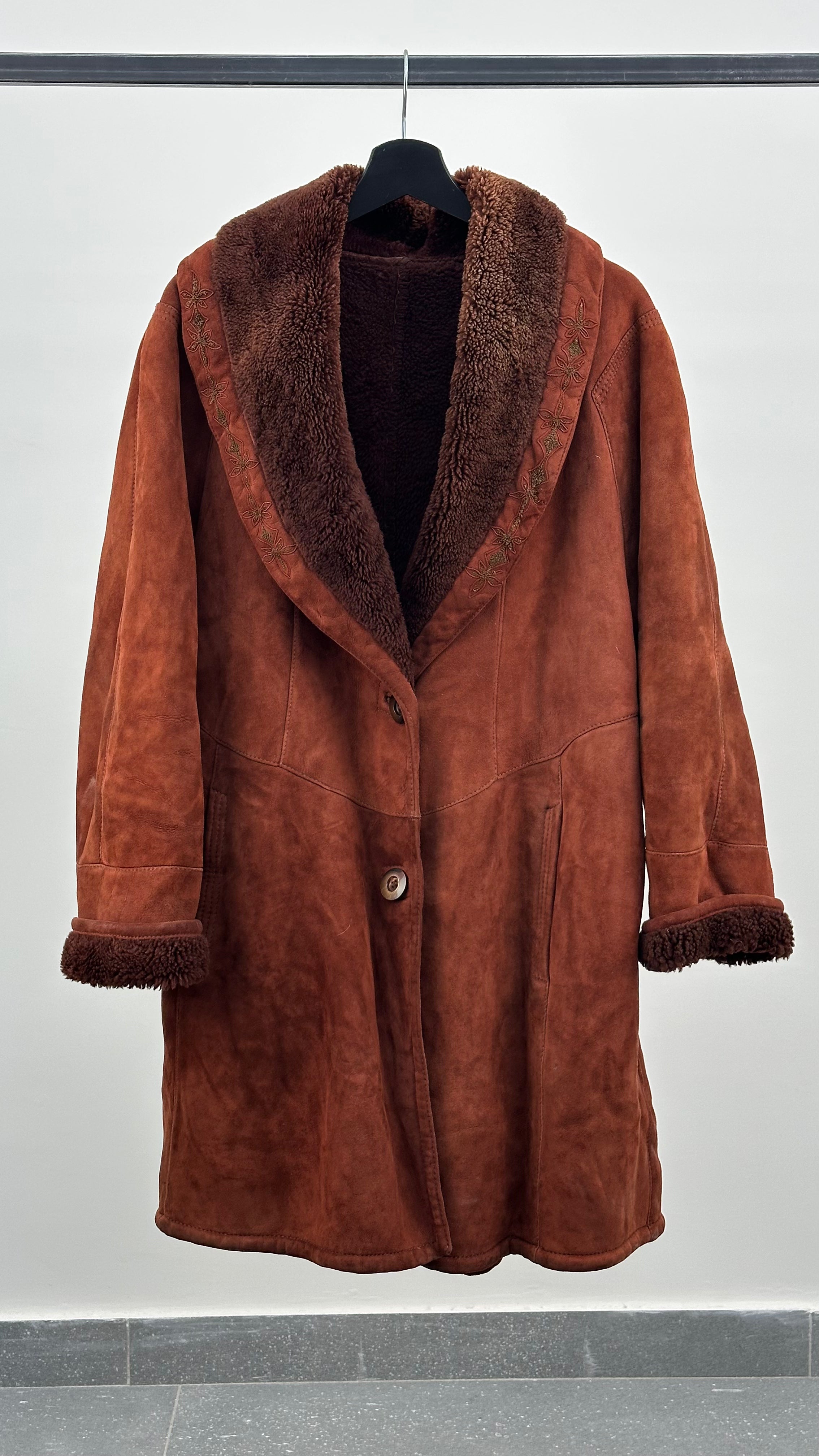 SHEARLING SHEEPSKIN