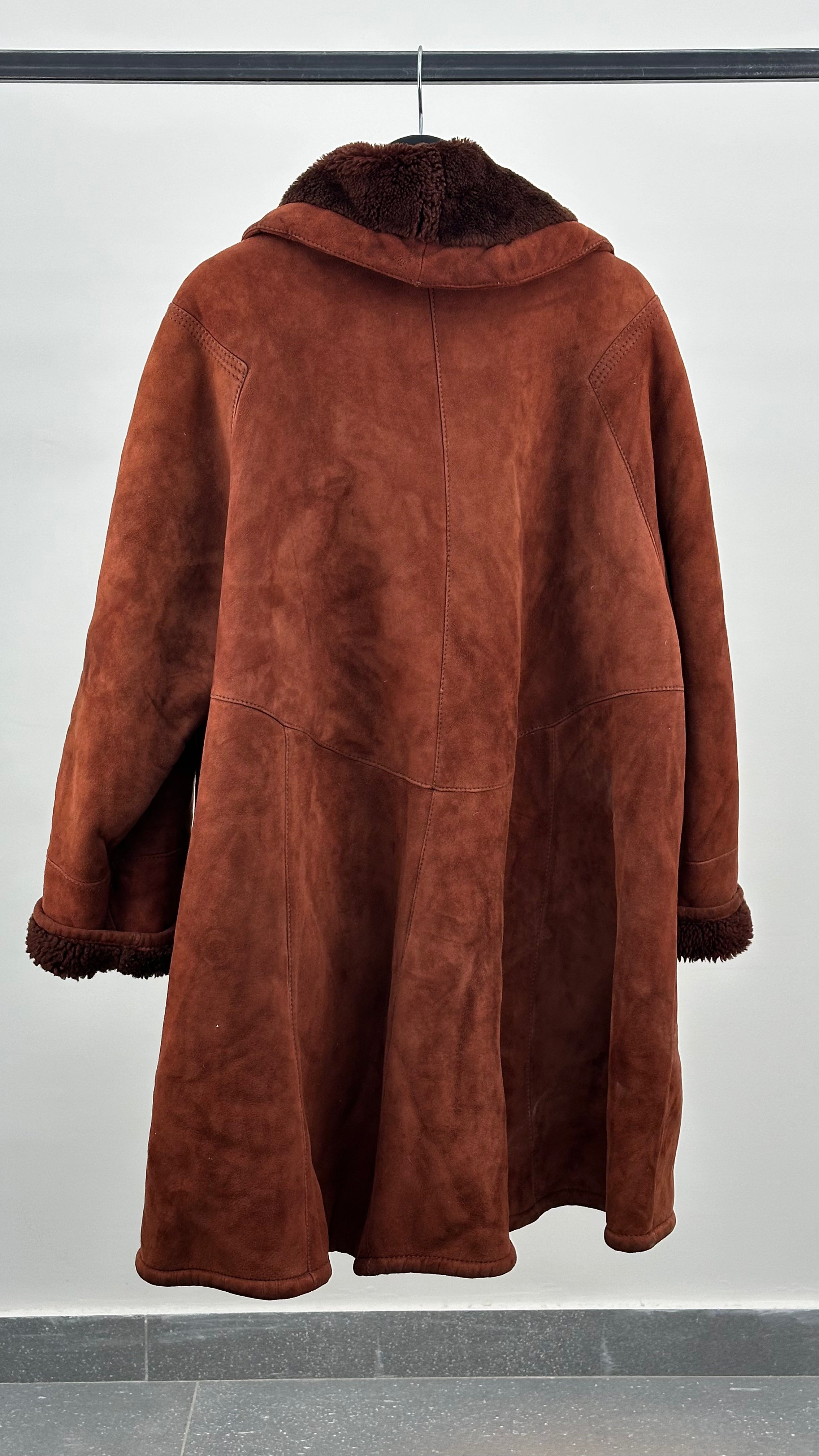 SHEARLING SHEEPSKIN