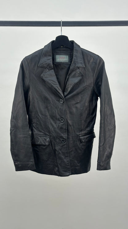 SHAPED LEATHER JACKET