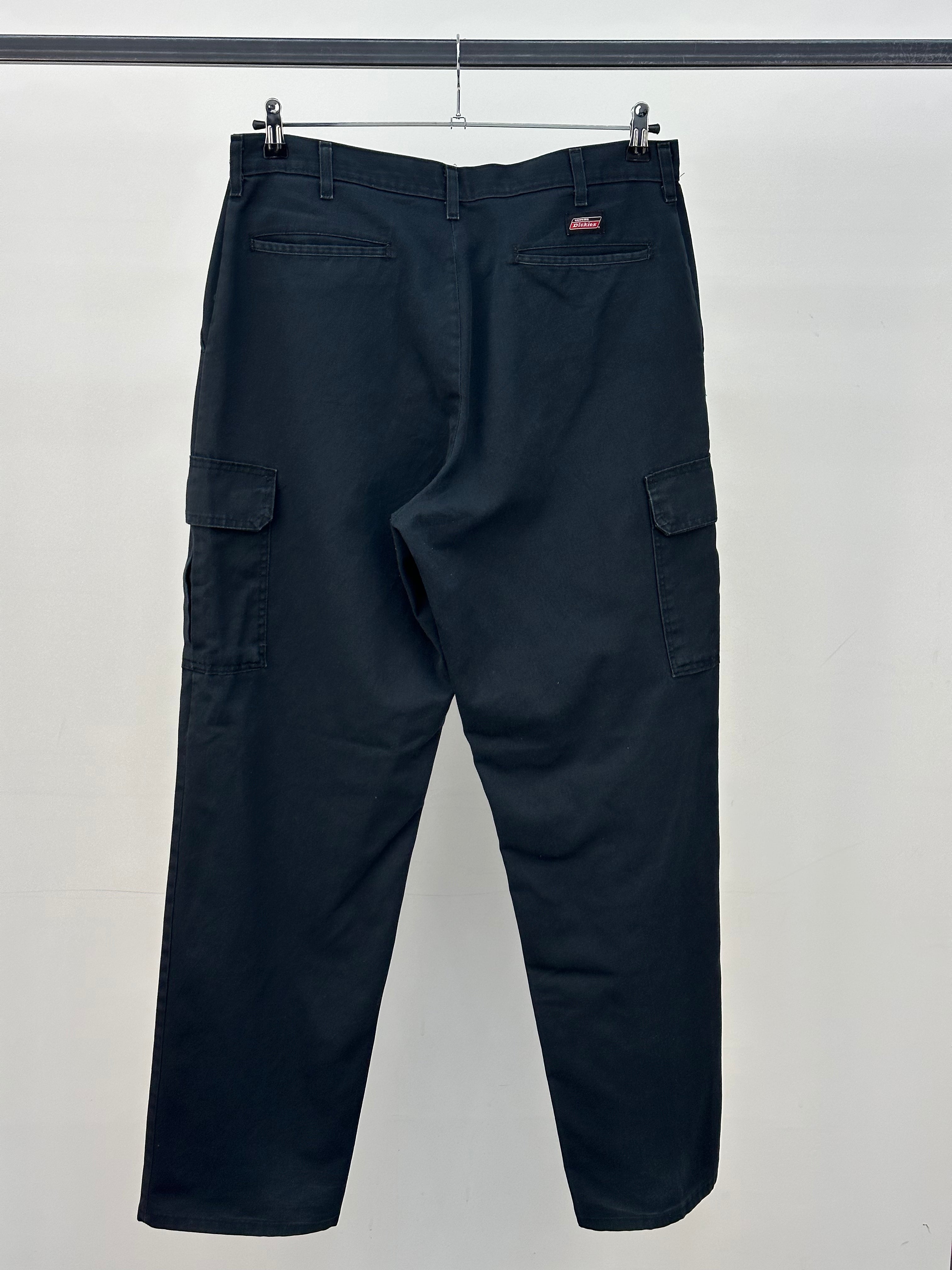 DICKIES CARGO TAGLIA : 52 ITA = W38 L32