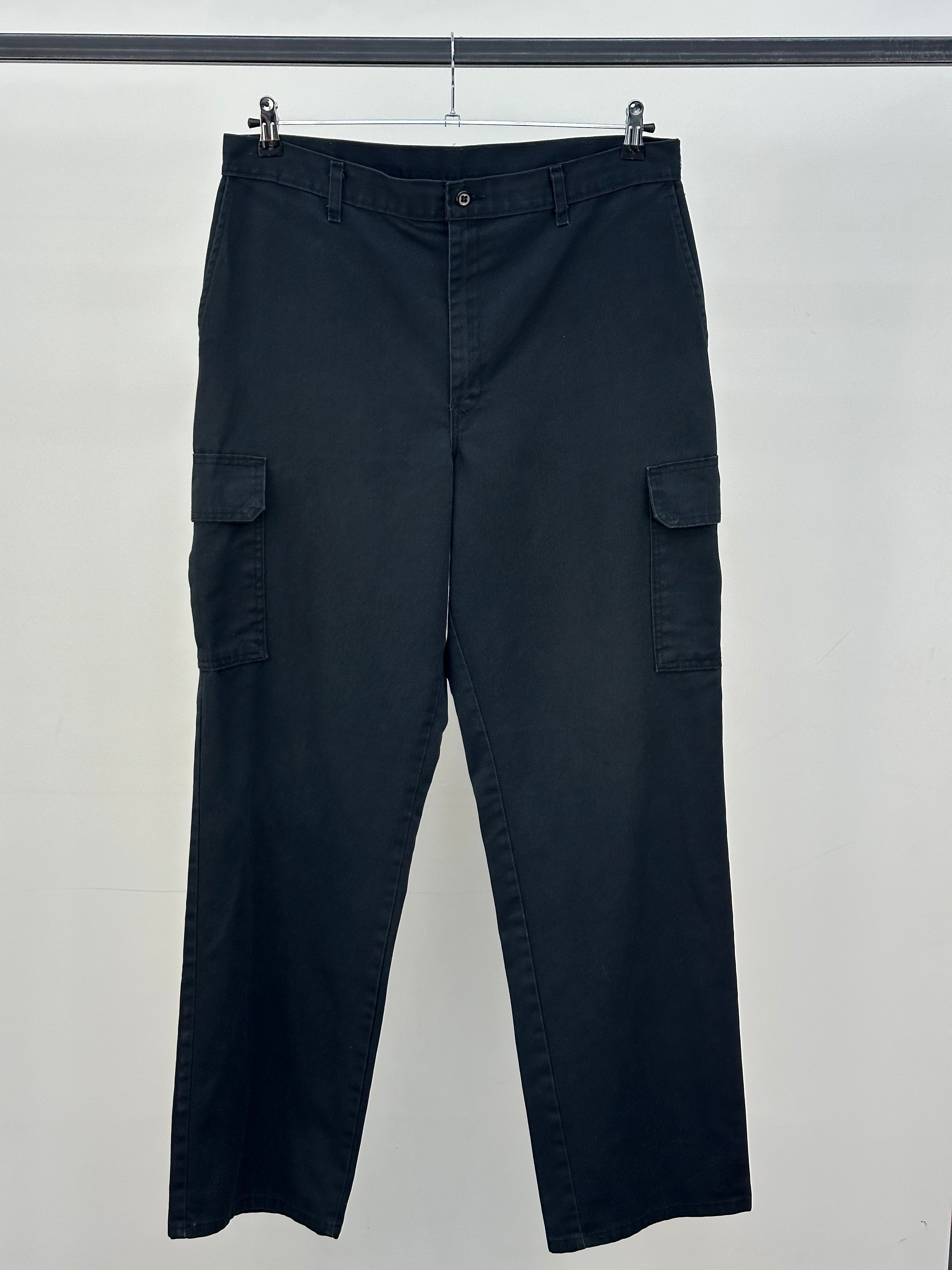 DICKIES CARGO TAGLIA : 52 ITA = W38 L32
