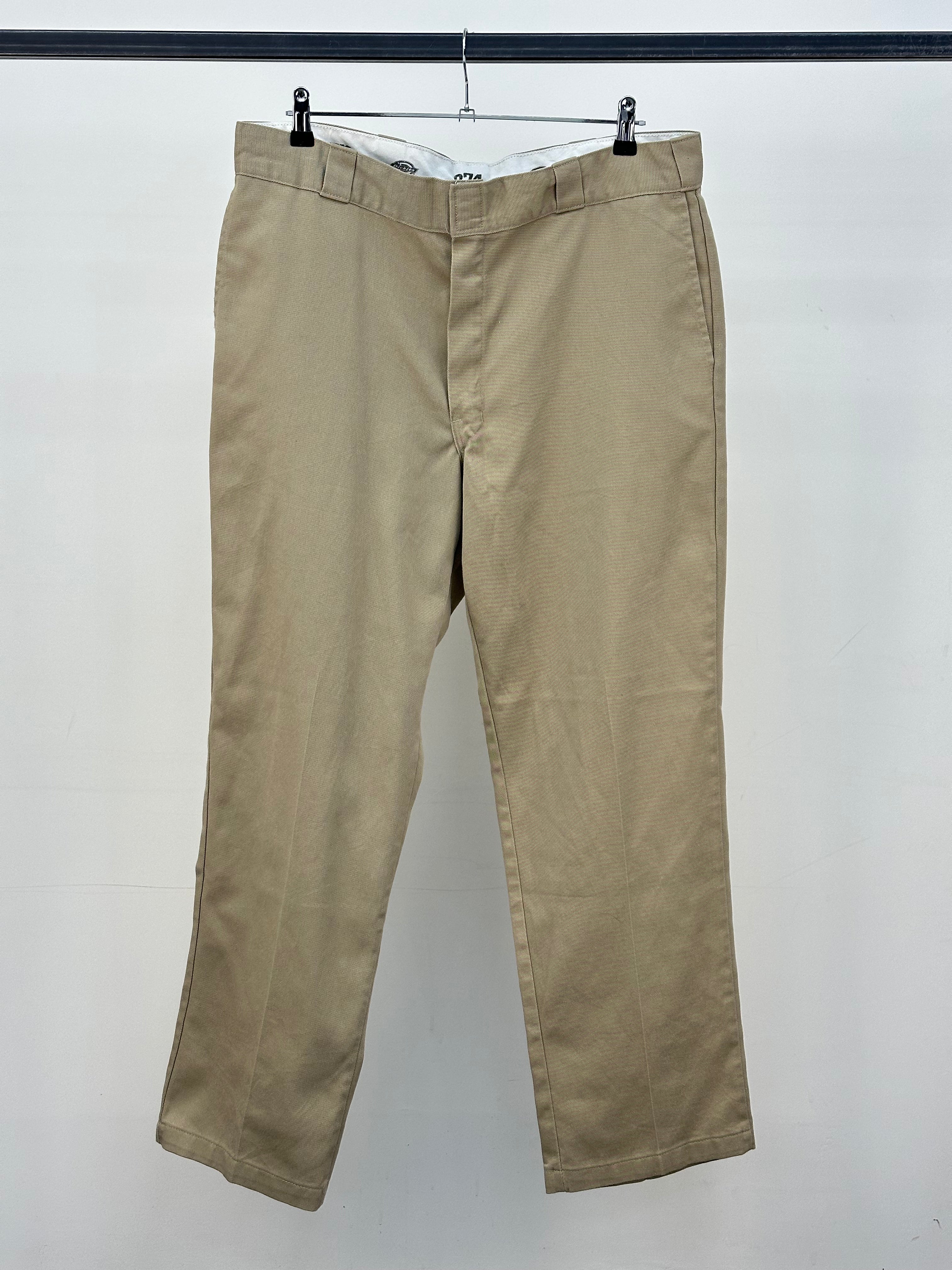 DICKIES 874 TAGLIA : 52 ITA = W38 L32